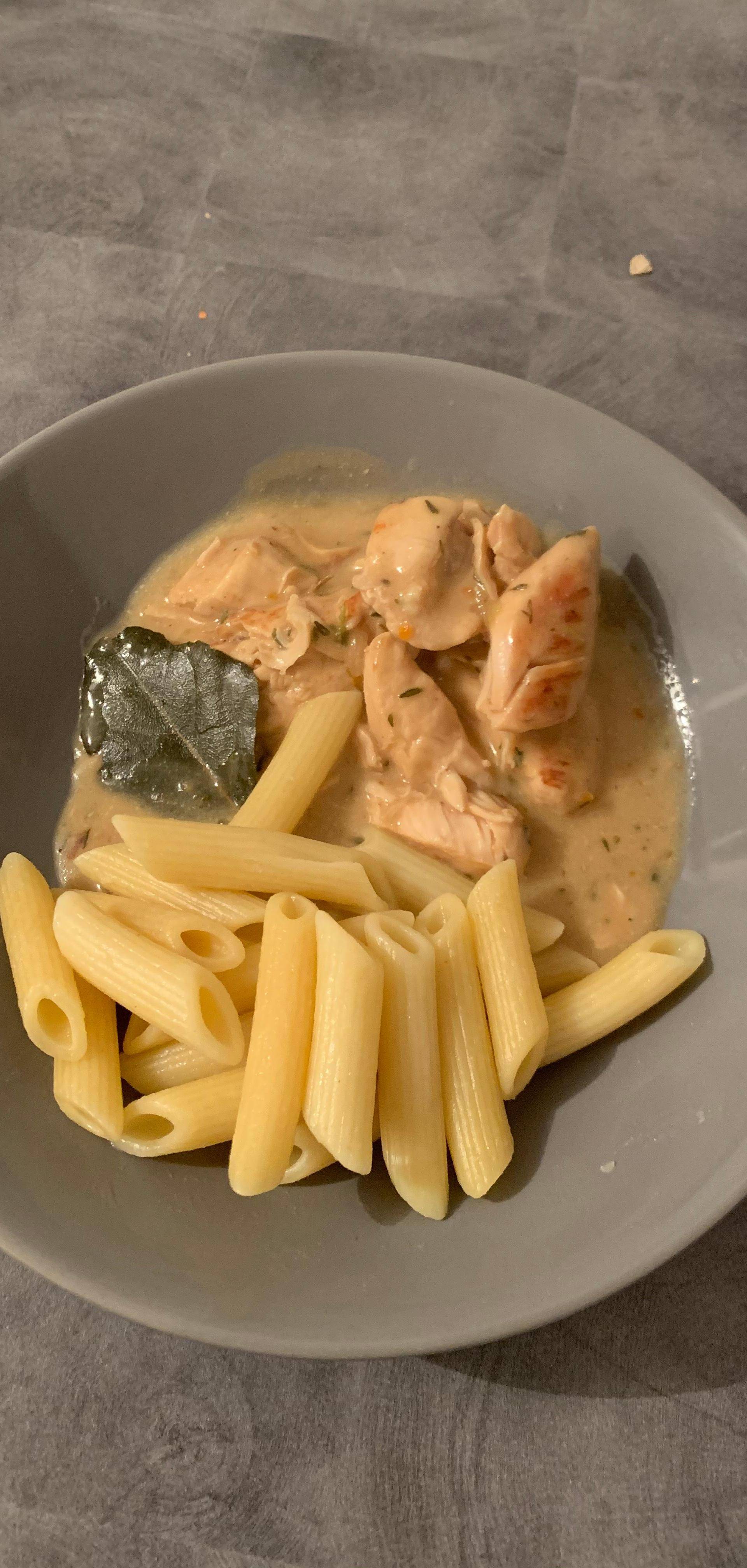 Poulet sauce vin blanc - Recette Cookeo | Moulinex