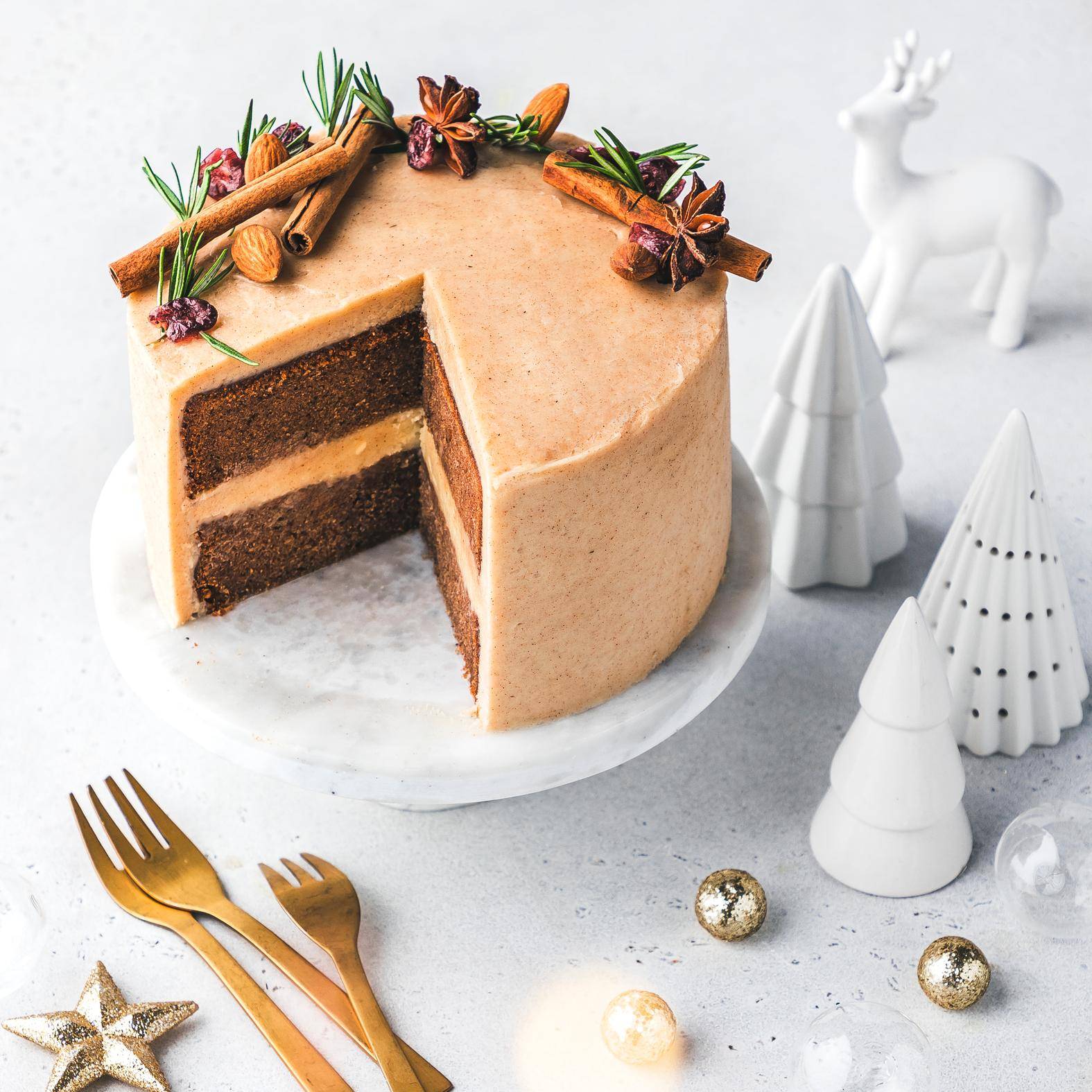 Gâteau de Noël au pain d’épices - Recette Companion | Moulinex