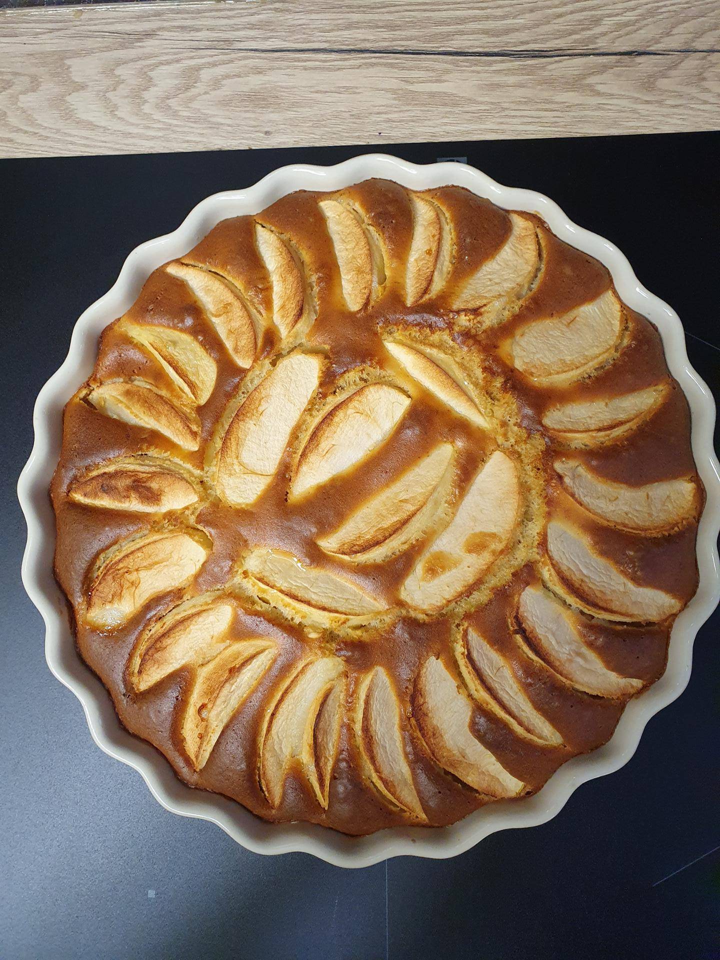 Gateau aux pommes moelleux et léger - Recette Companion Connect XL | Moulinex