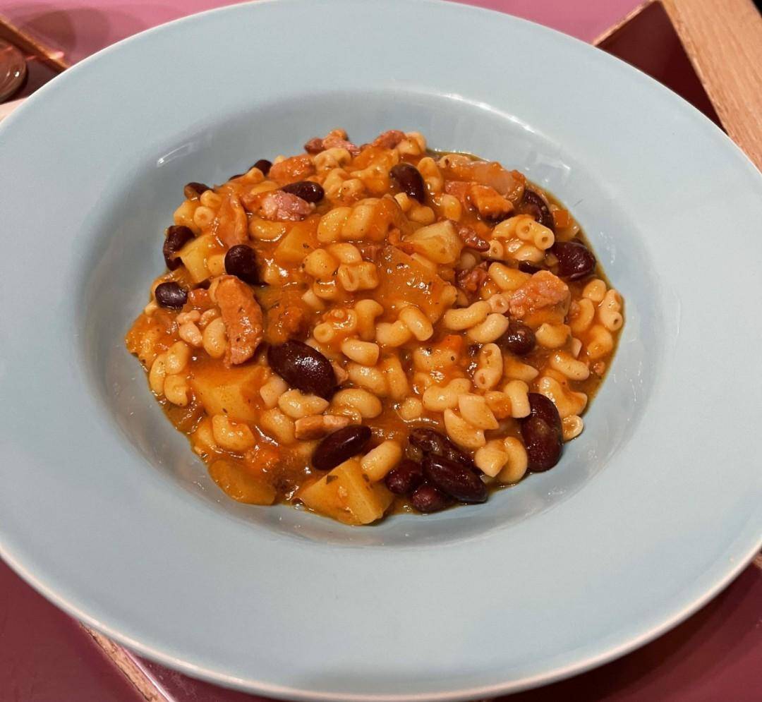 Soupe aux haricots rouges et coquillettes - Recepten Companion Connect XL | Moulinex
