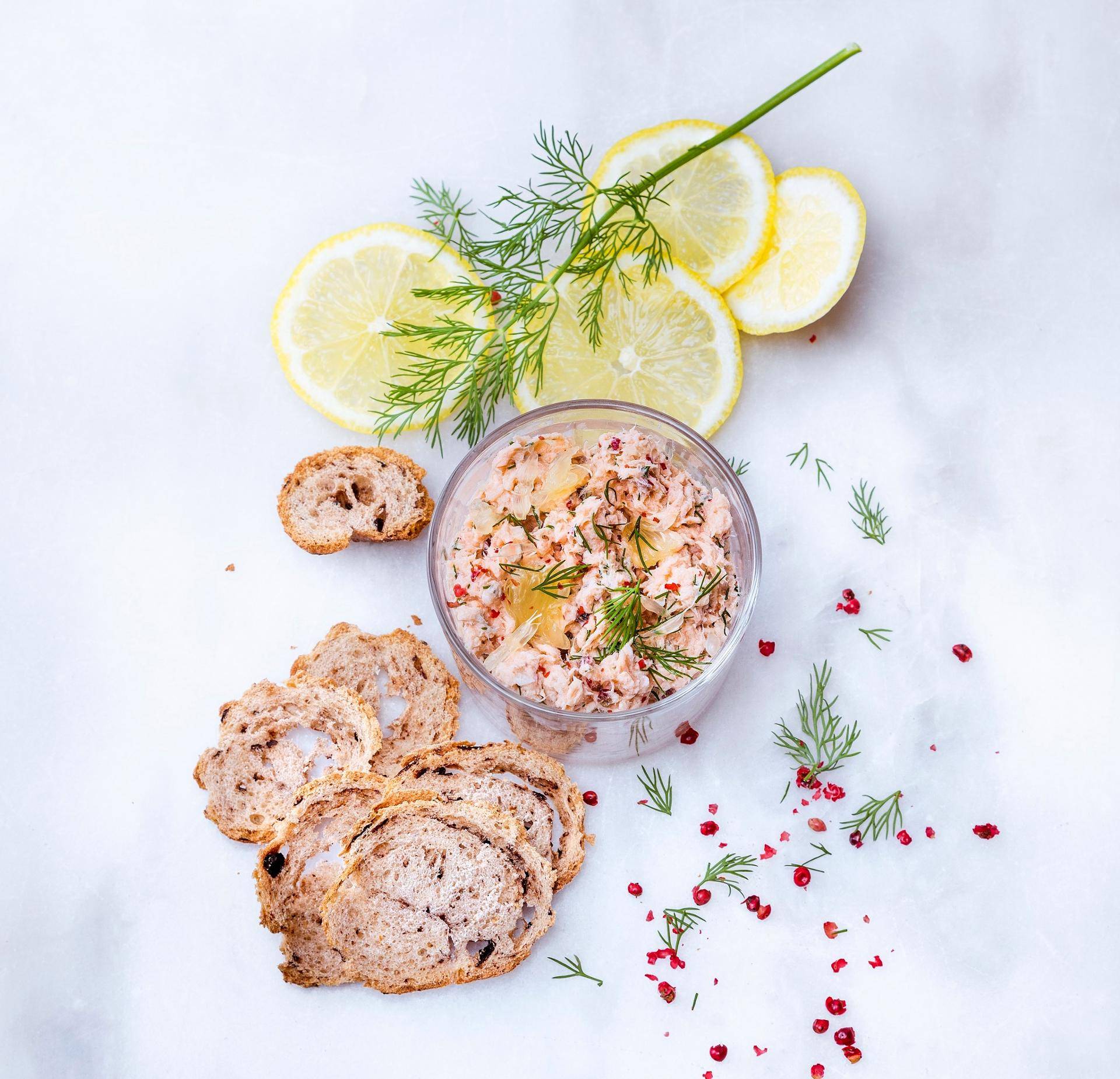 Rillettes de saumon à l'aneth au poivre rose - Recette Companion | Moulinex