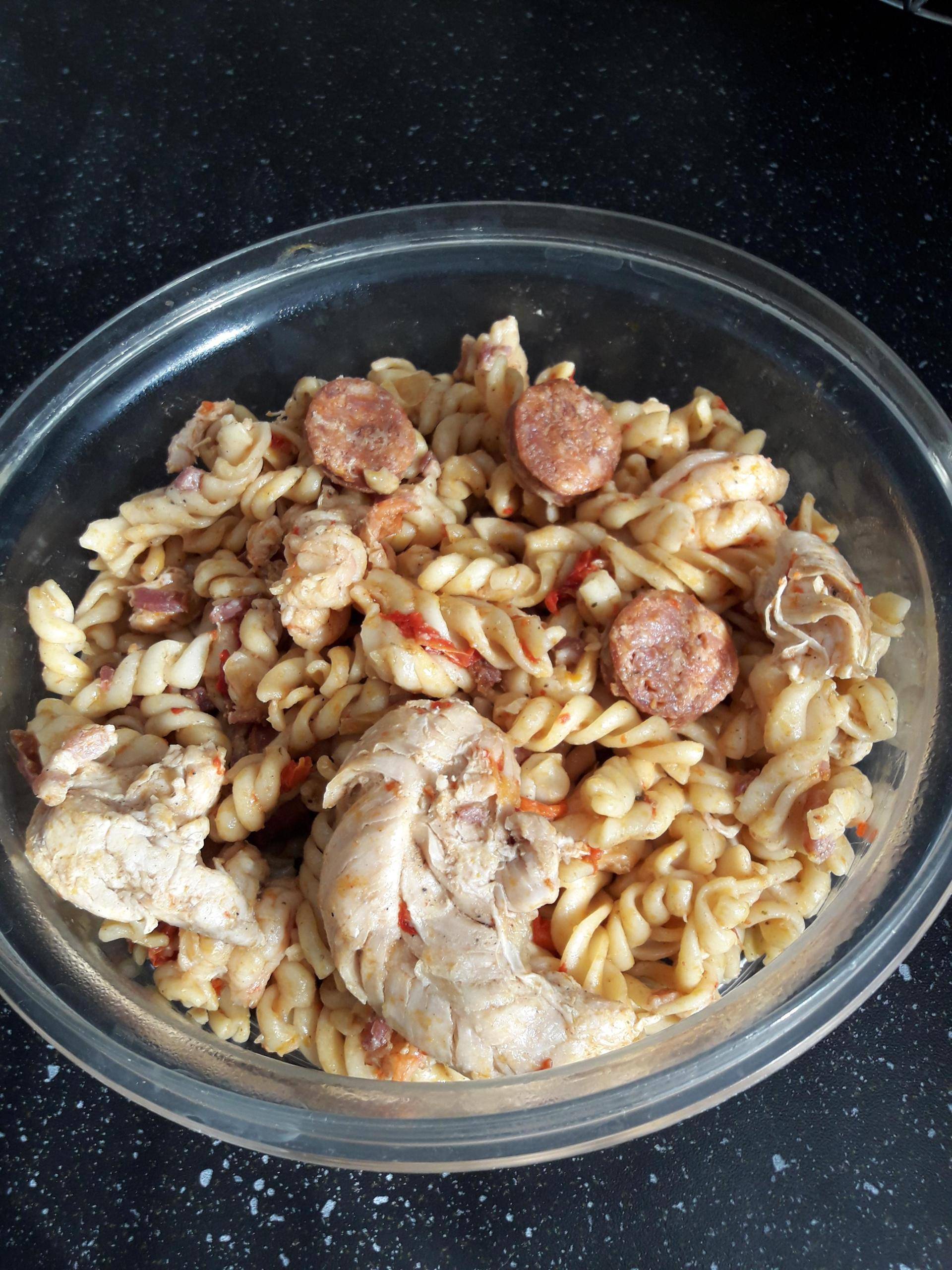 Marmitte espagnole avec des pates - Recepten Cookeo | Moulinex