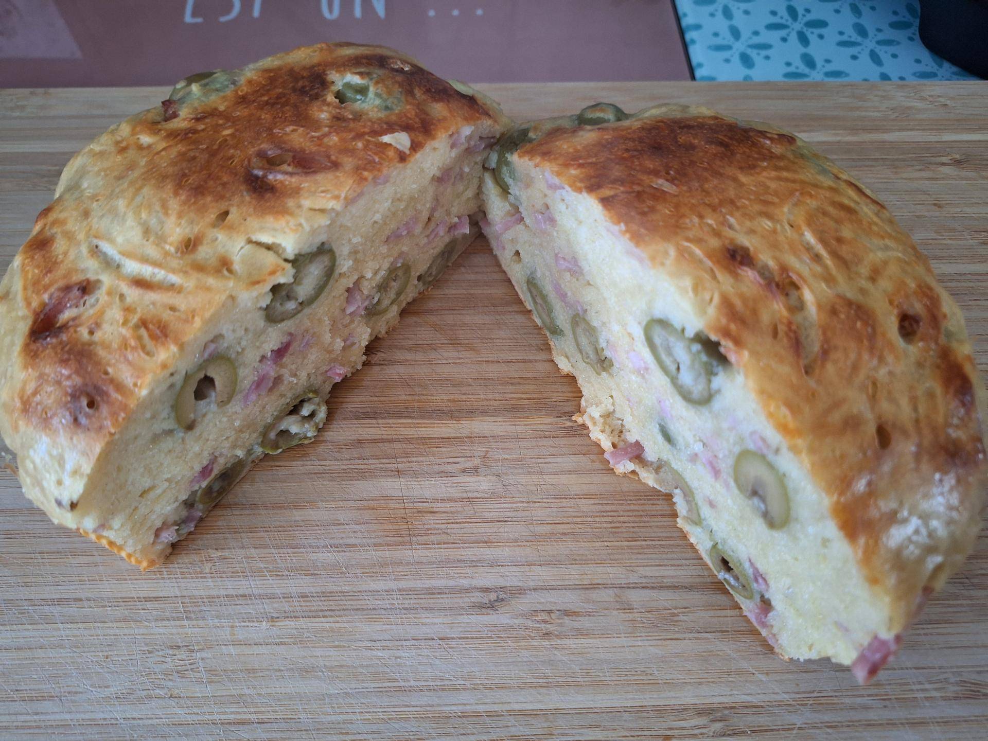 Cake olive jambon gruyère - Recepten Cookeo | Moulinex