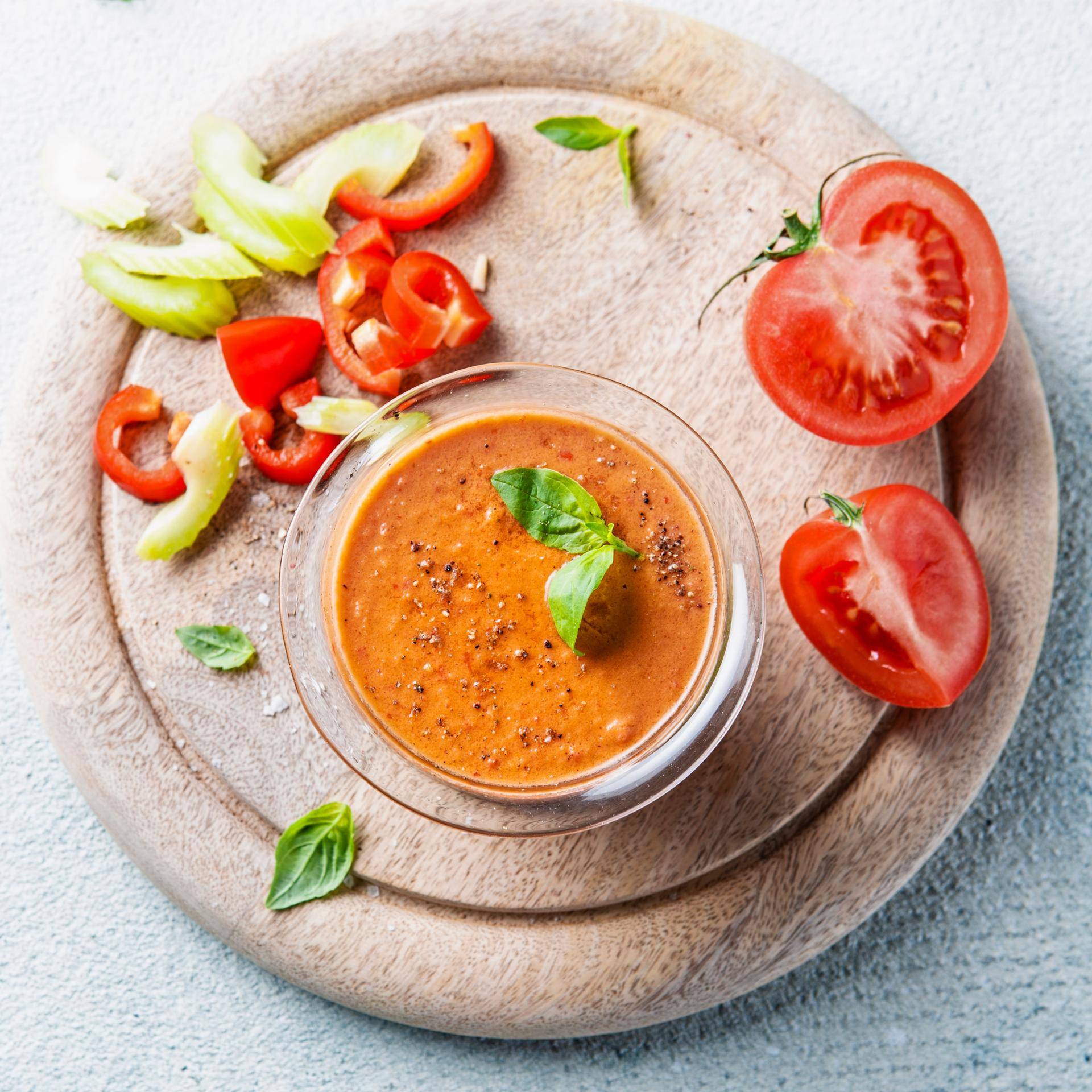 Gaspacho de tomates et citronnelle - Recepten Mixeurs plongeants | Moulinex