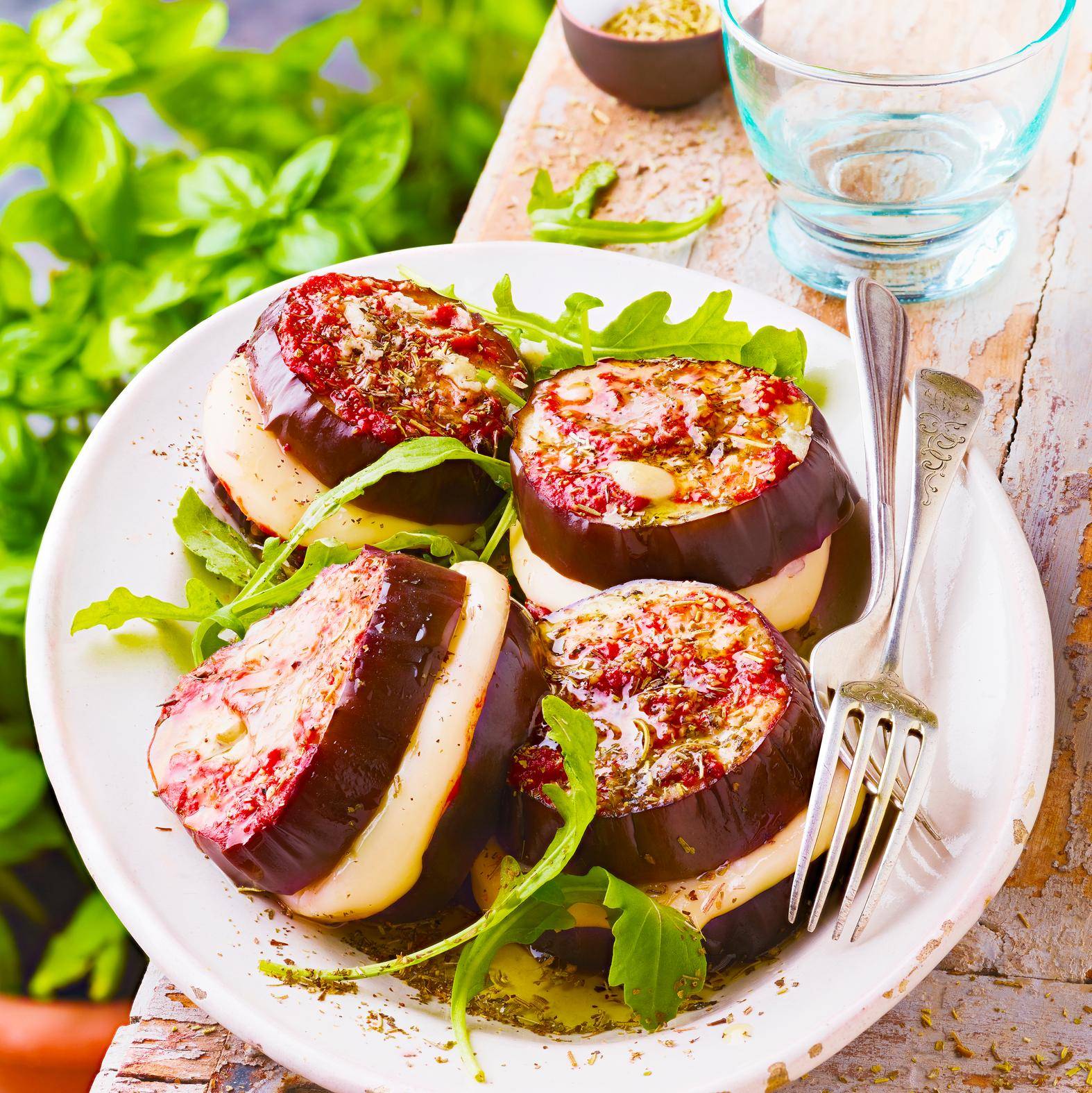 Aubergines à la mozzarella - Recepten EASY FRY GRILL & STEAM 3 in 1 | Moulinex