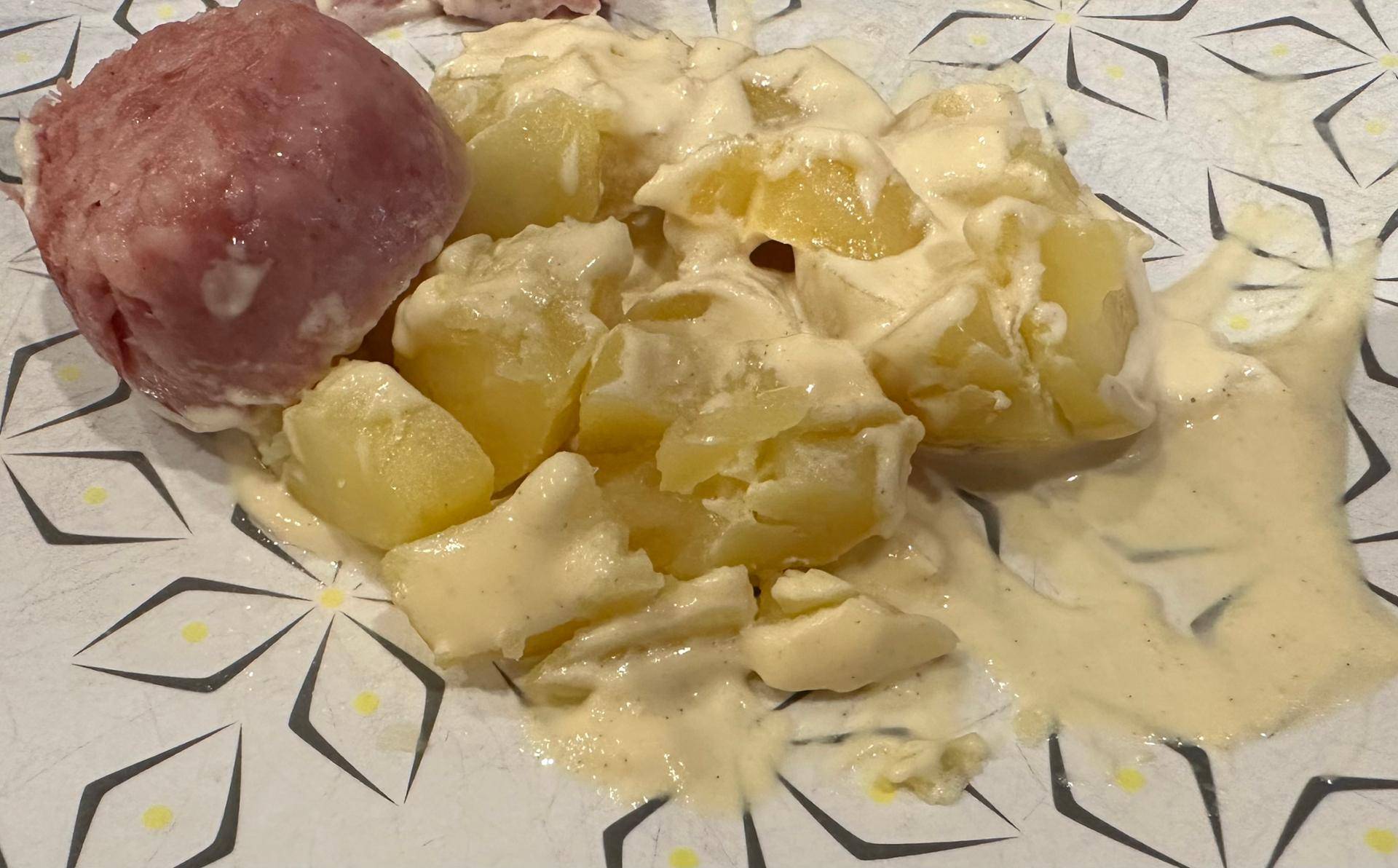 Saucisson à cuire et patates - Recette Cookeo | Moulinex
