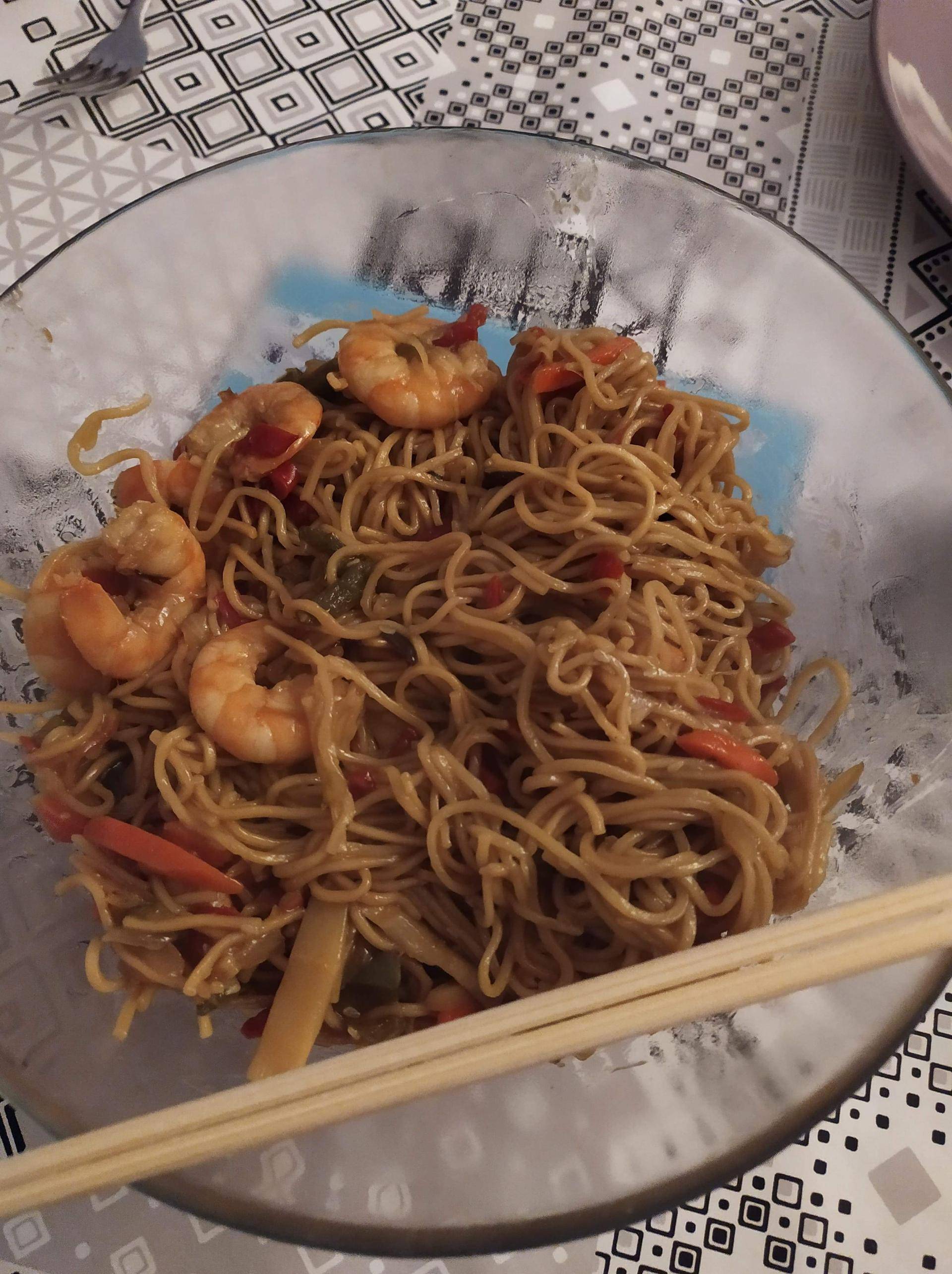 Nouilles sautées aux crevettes - Recette Cookeo V3 | Moulinex