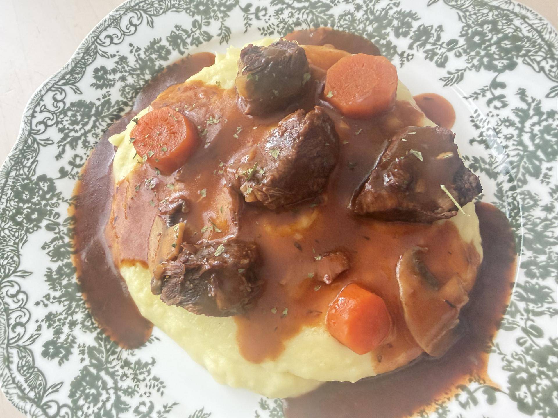 Bœuf bourguignon à la mélasse de grenade - Recette Cookeo Infinity Autostir | Moulinex