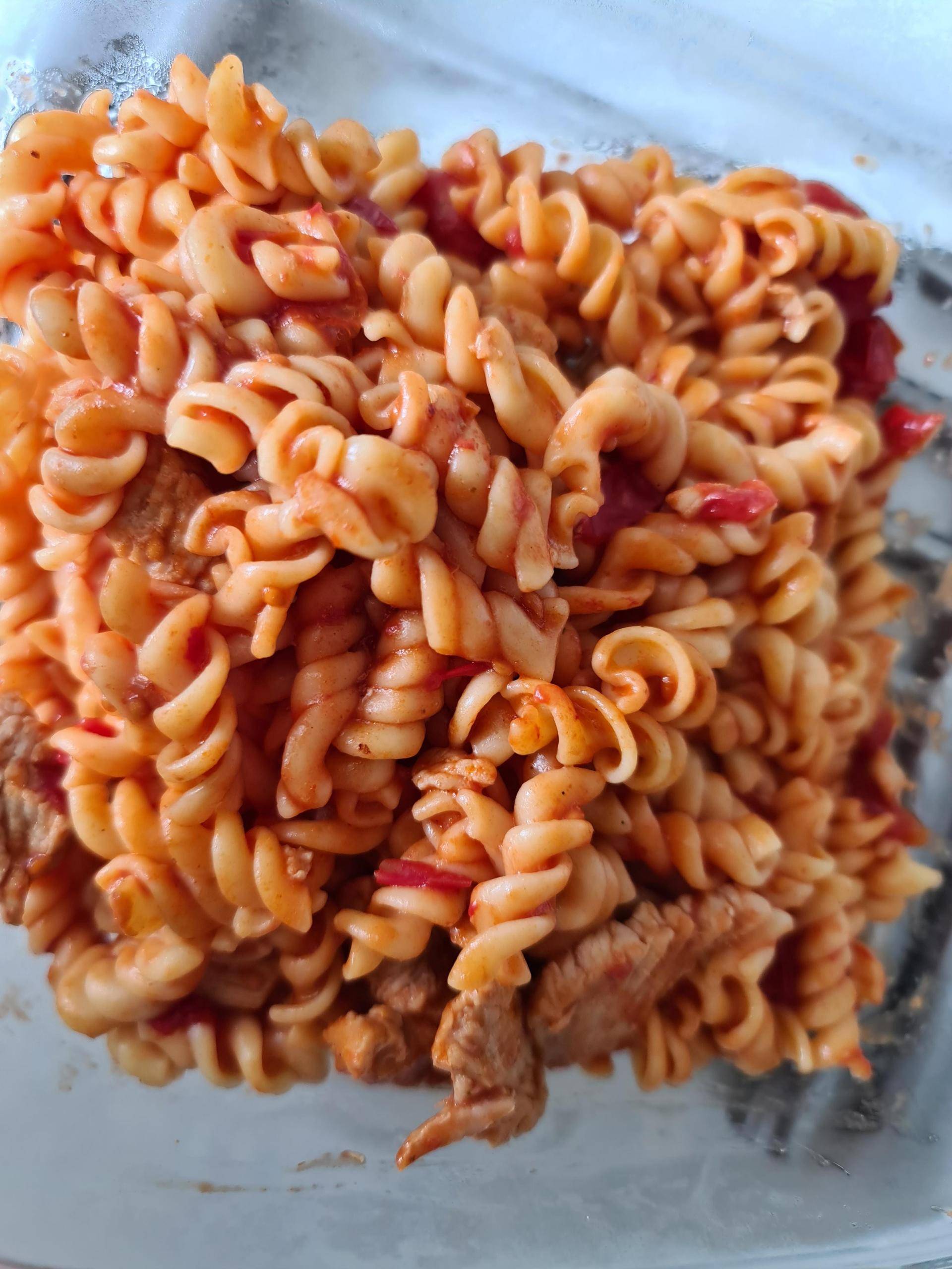 Dinde pâtes tomates cerise - Recette Cookeo | Moulinex