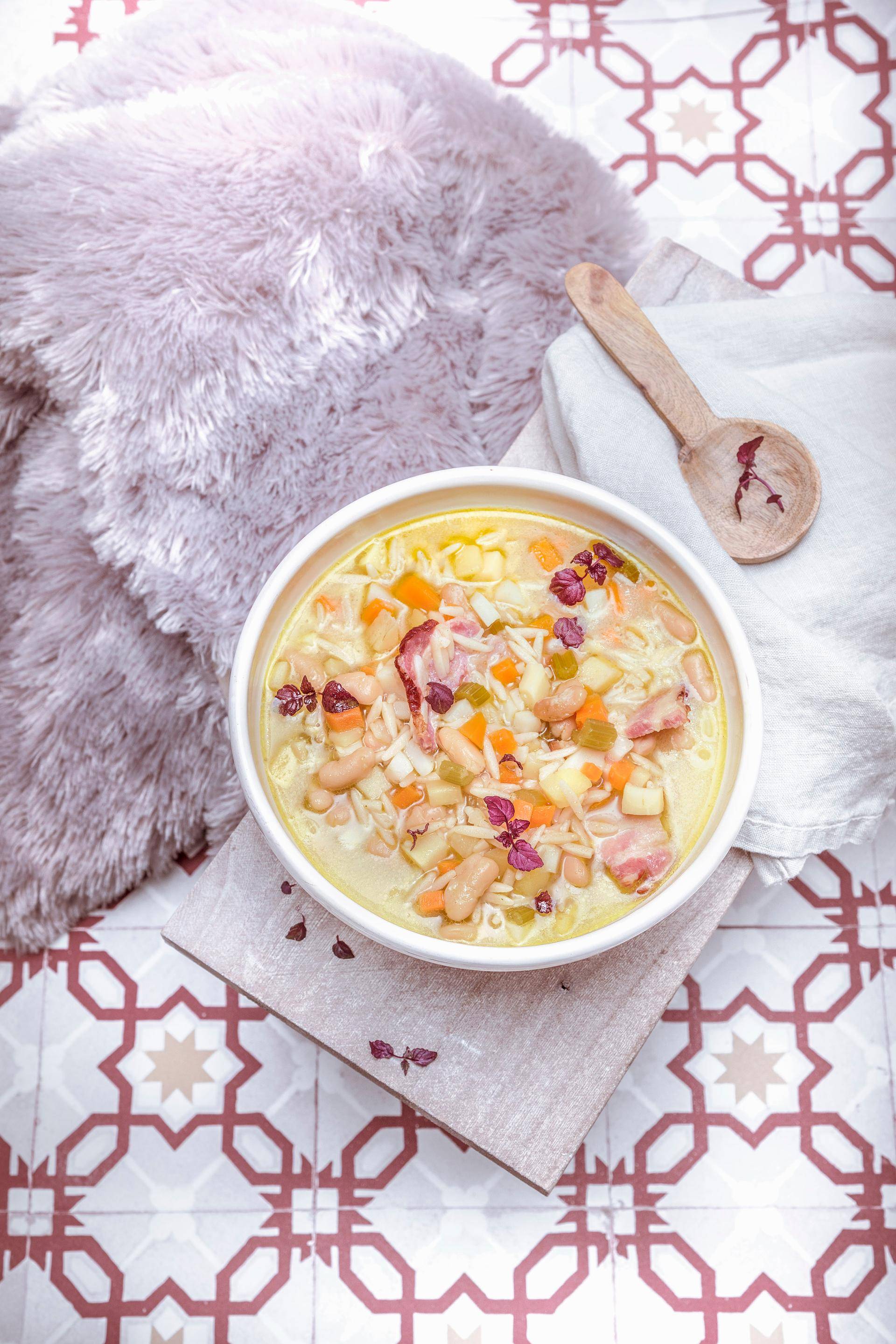 Minestrone de légumes d’hiver, petites pâtes fondantes - Recette Companion | Moulinex