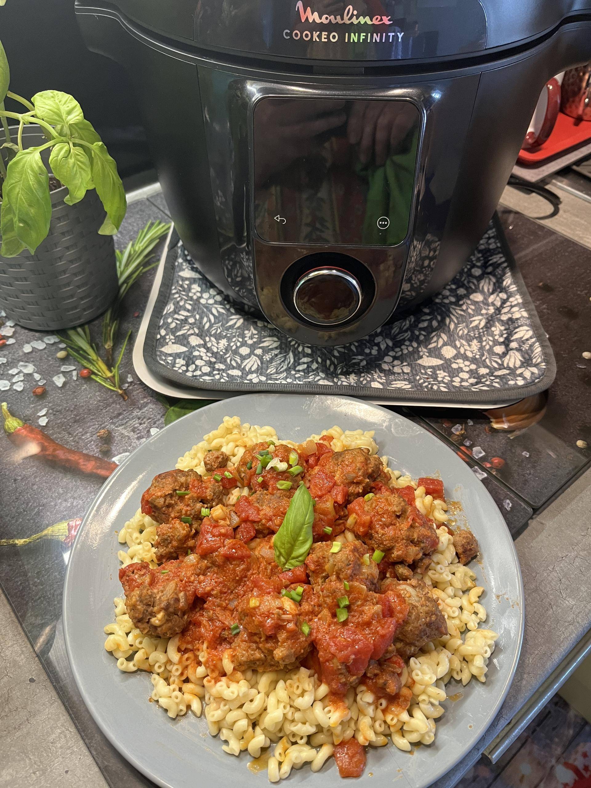 Boulettes de bœuf avec mozzarella râpé - Recette Cookeo Infinity Autostir | Moulinex