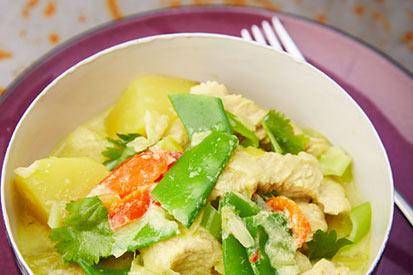 Dinde façon thaï avec pommes de terre et légumes - Recette Cook'in One | Moulinex