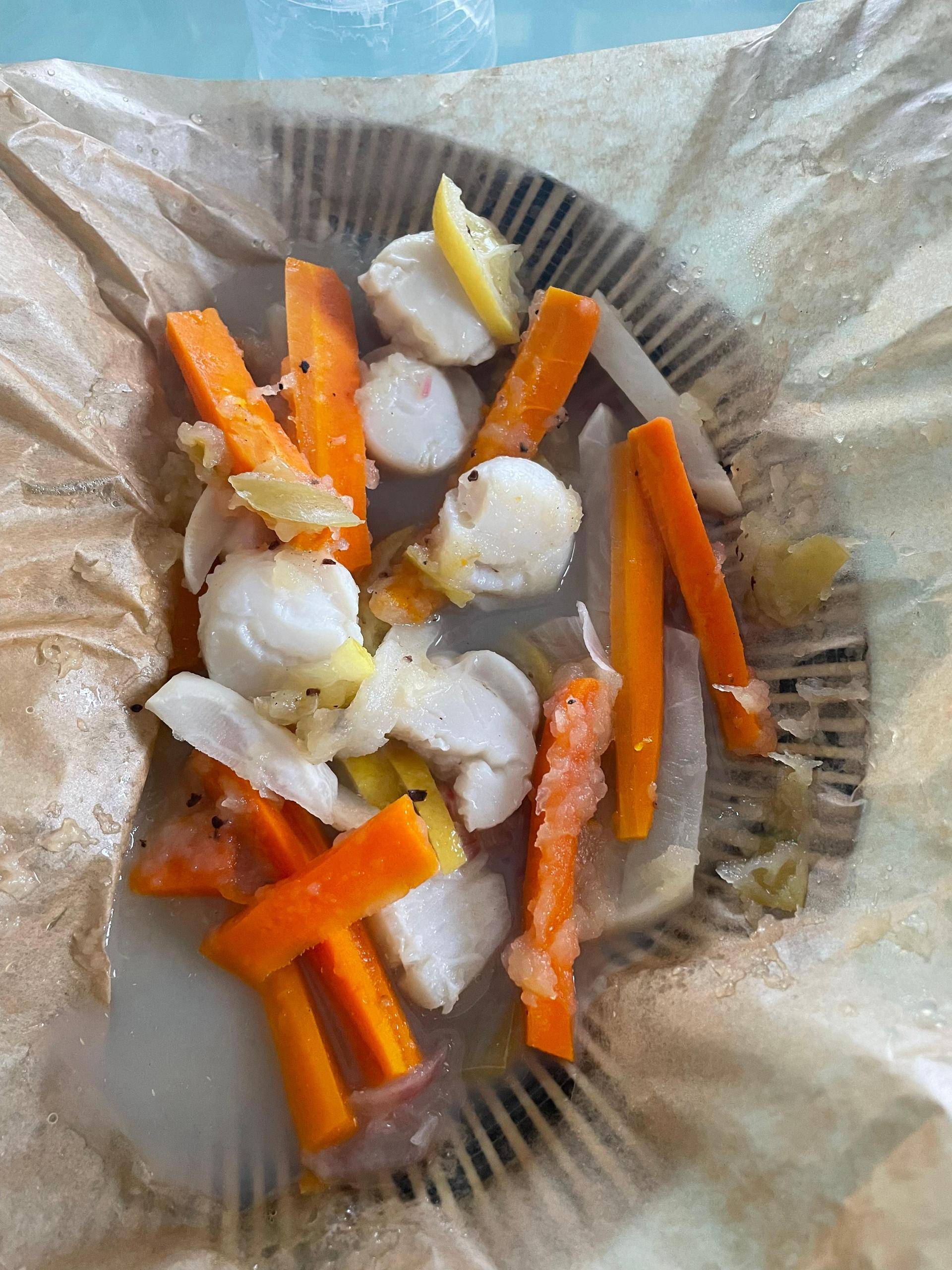 Papillote de saint Jacques et julienne de légumes d hiver - Recette Cookeo | Moulinex