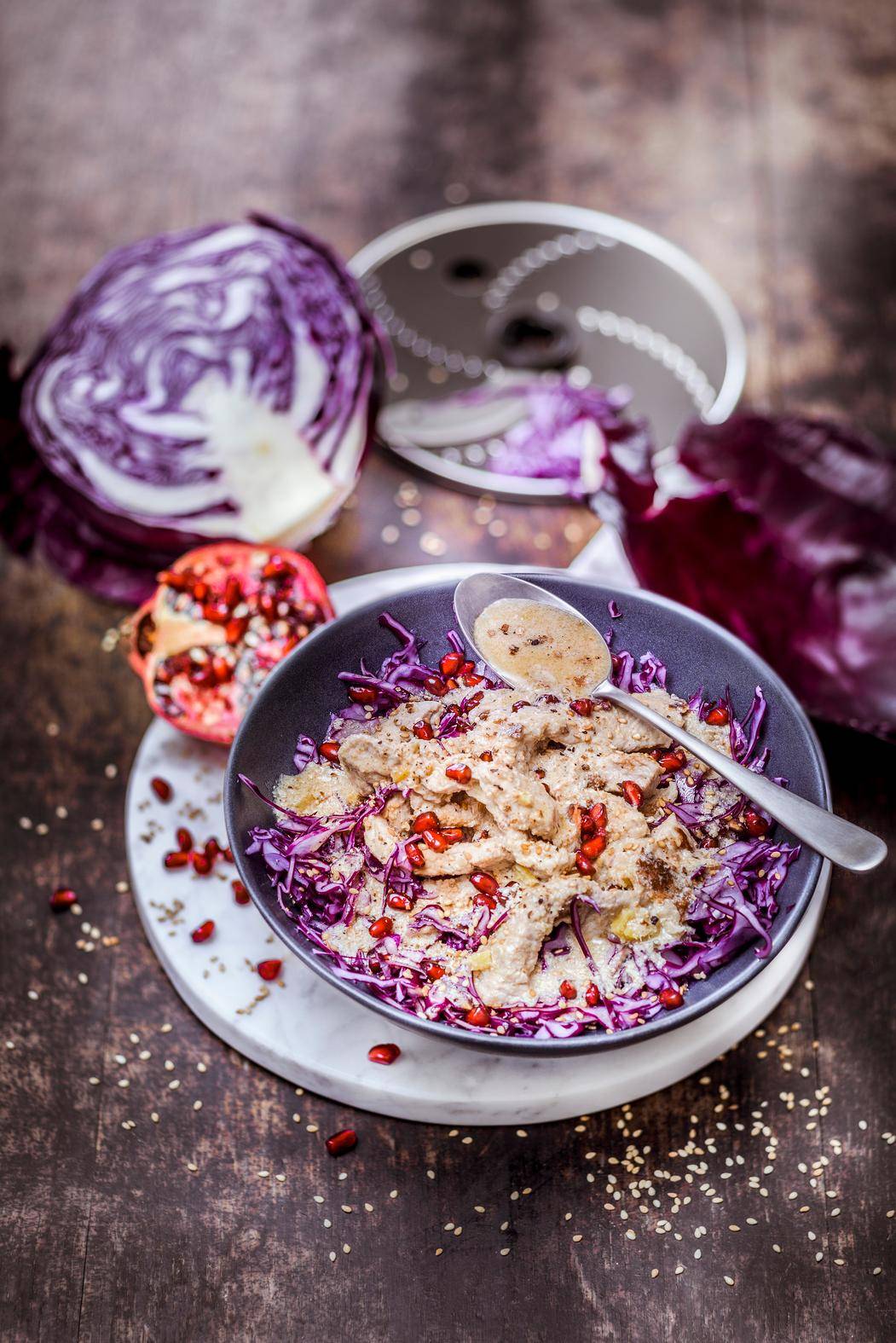 Sauté de veau au sésame, chou rouge râpé et grenade - Recette Companion Connect XL | Moulinex