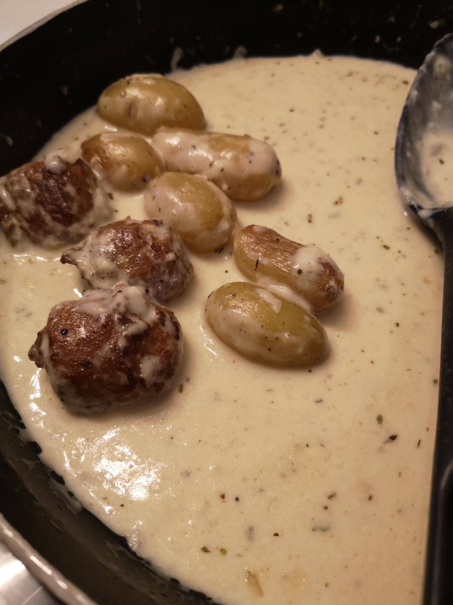 Boulettes PDT sauce aux champignons - Recette Cookeo | Moulinex