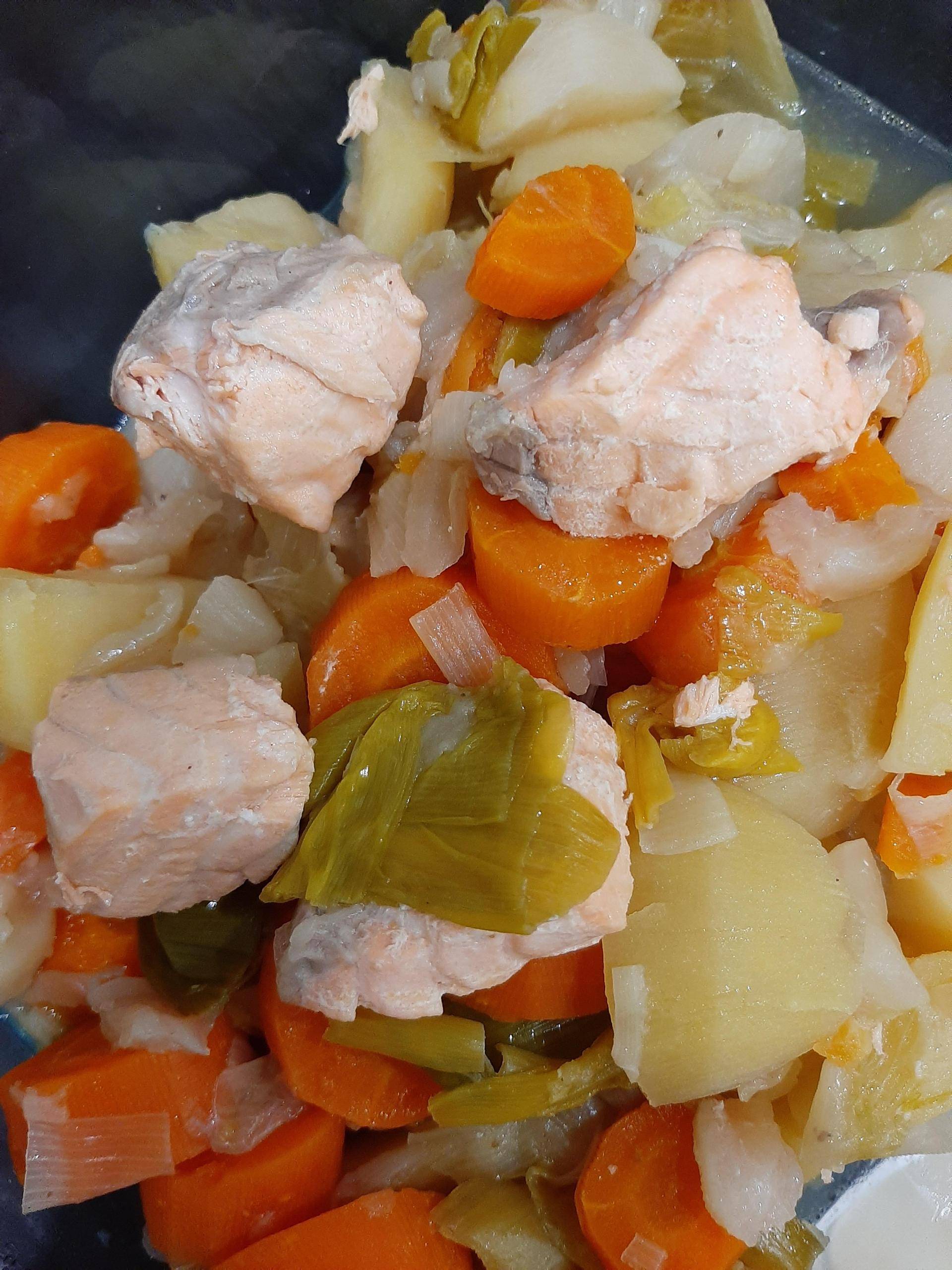 Pot au feu de saumon à ma façon - Recepten Cookeo V3 | Moulinex