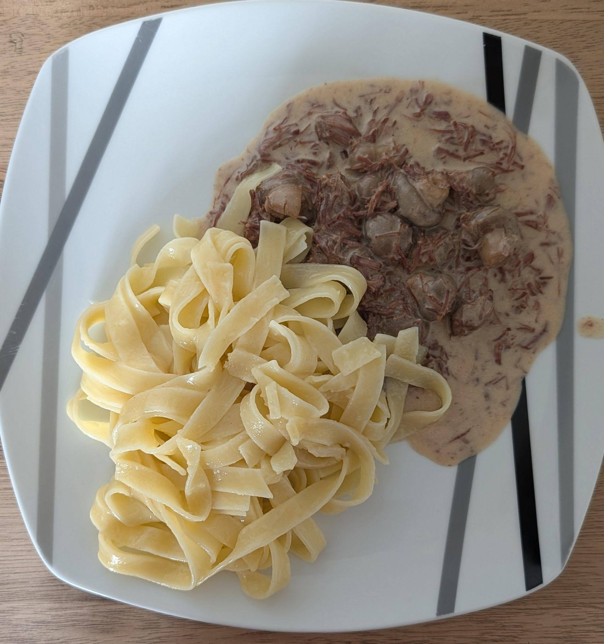 Effiloché de paleron crémeux aux champignons - Recette Cookeo Infinity Autostir | Moulinex