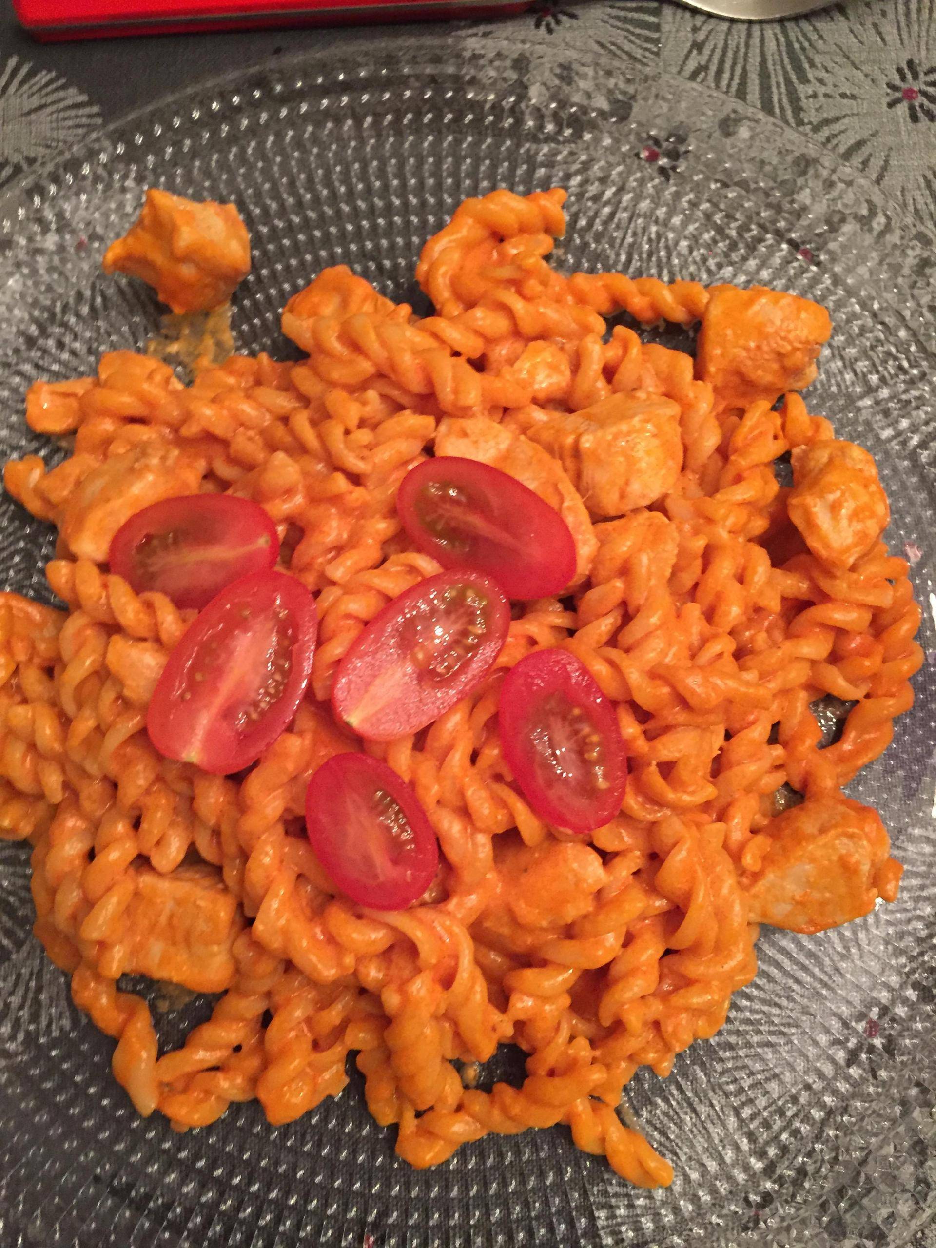 One pot poulet tomate mascarpone - Recette Cookeo | Moulinex