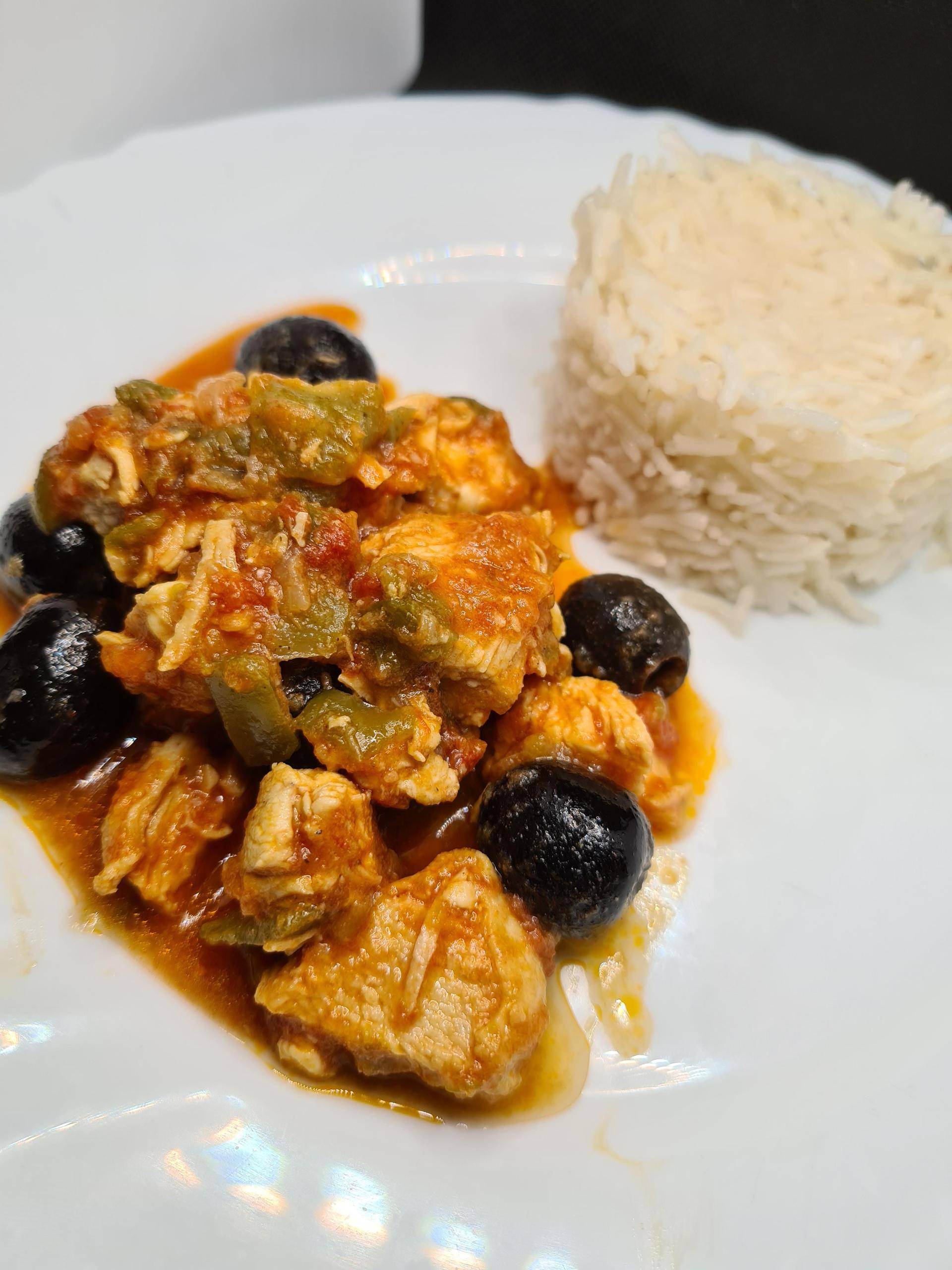 Poulet aux olives et poivrons - Recepten Cookeo | Moulinex
