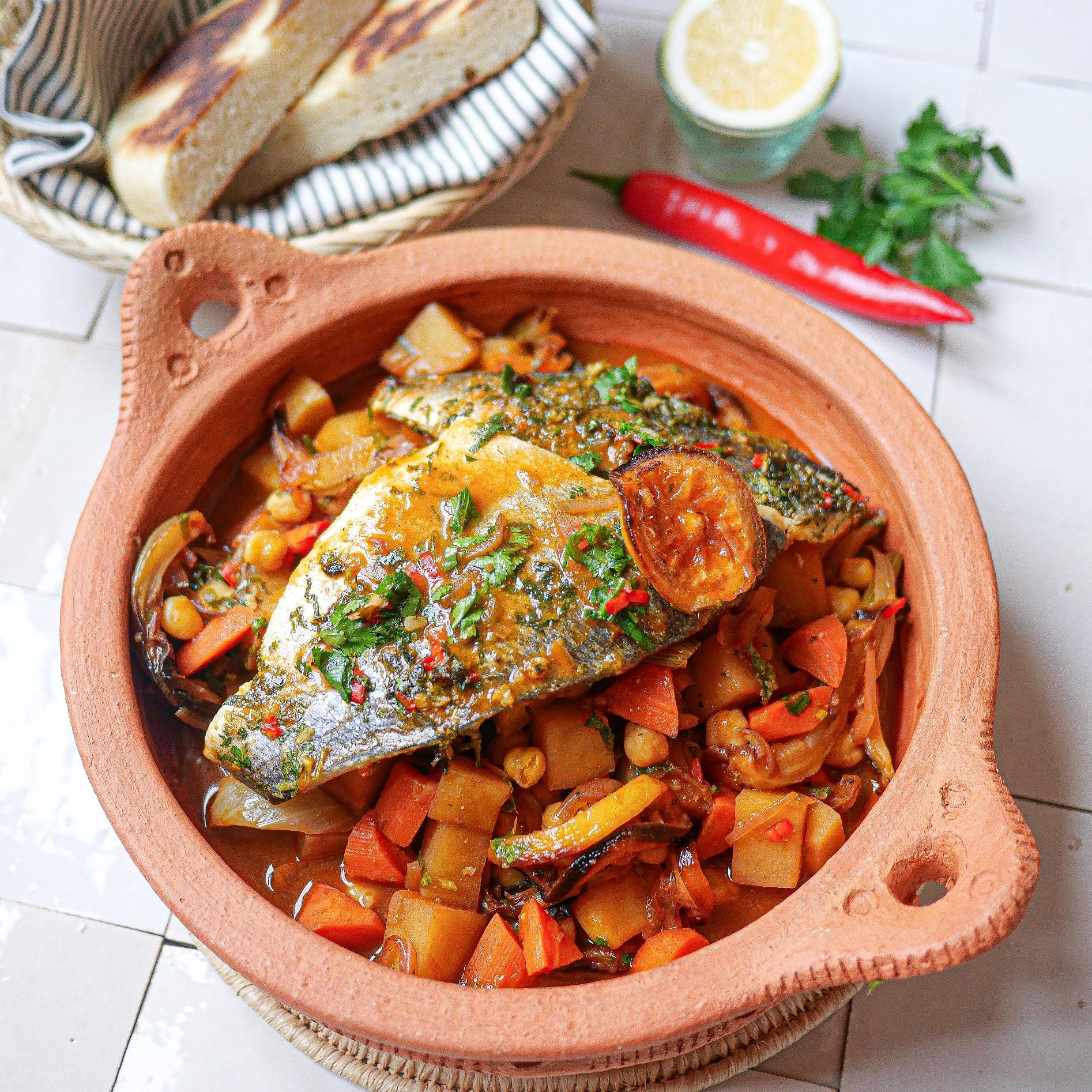 Tajine de daurade à la chermoula - Recepten EASY FRY & GRILL 2 in 1 MECHANICAL | Moulinex