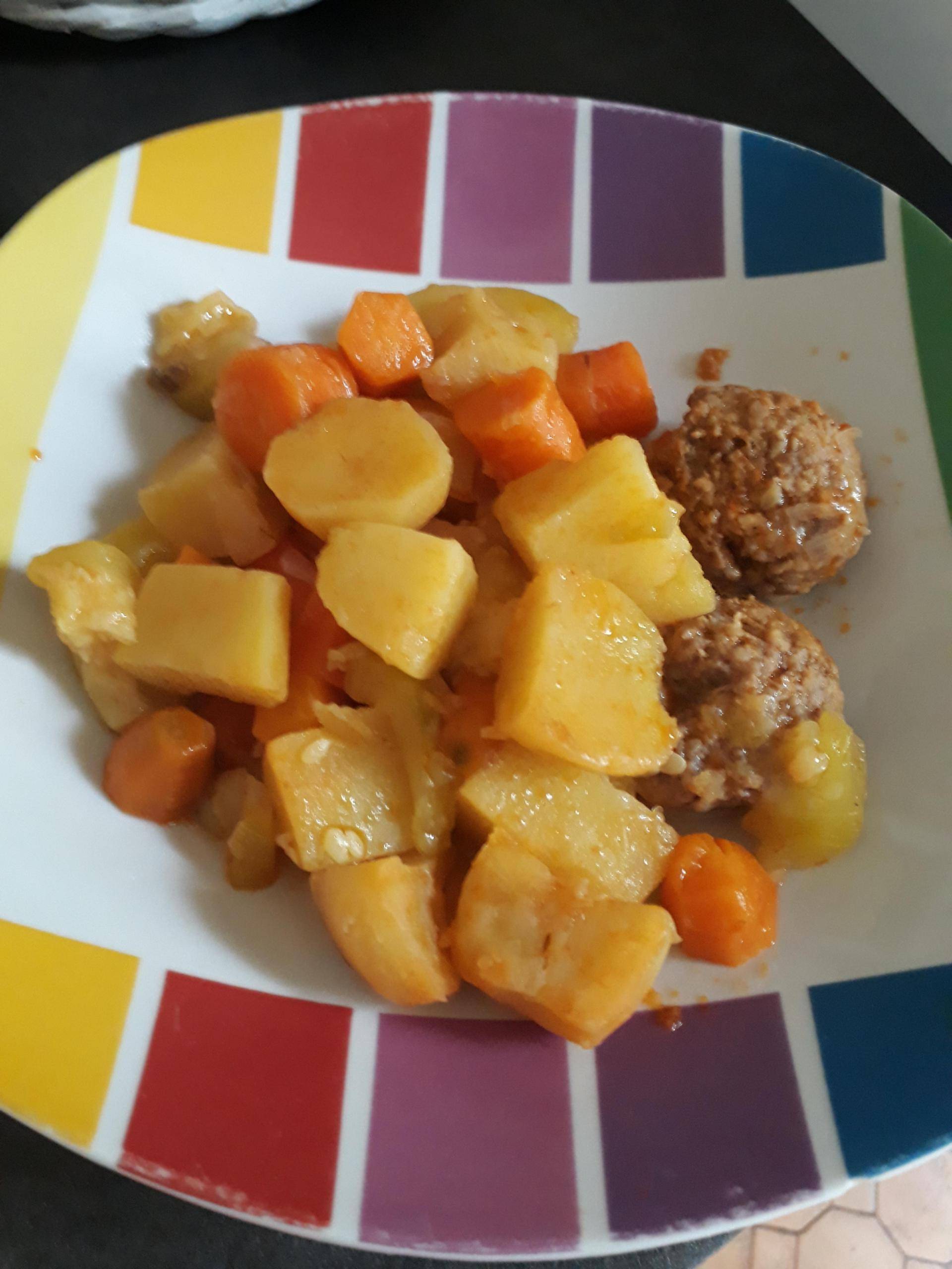 Boulettes de boeuf et ses légumes - Recepten Cookeo V3 | Moulinex