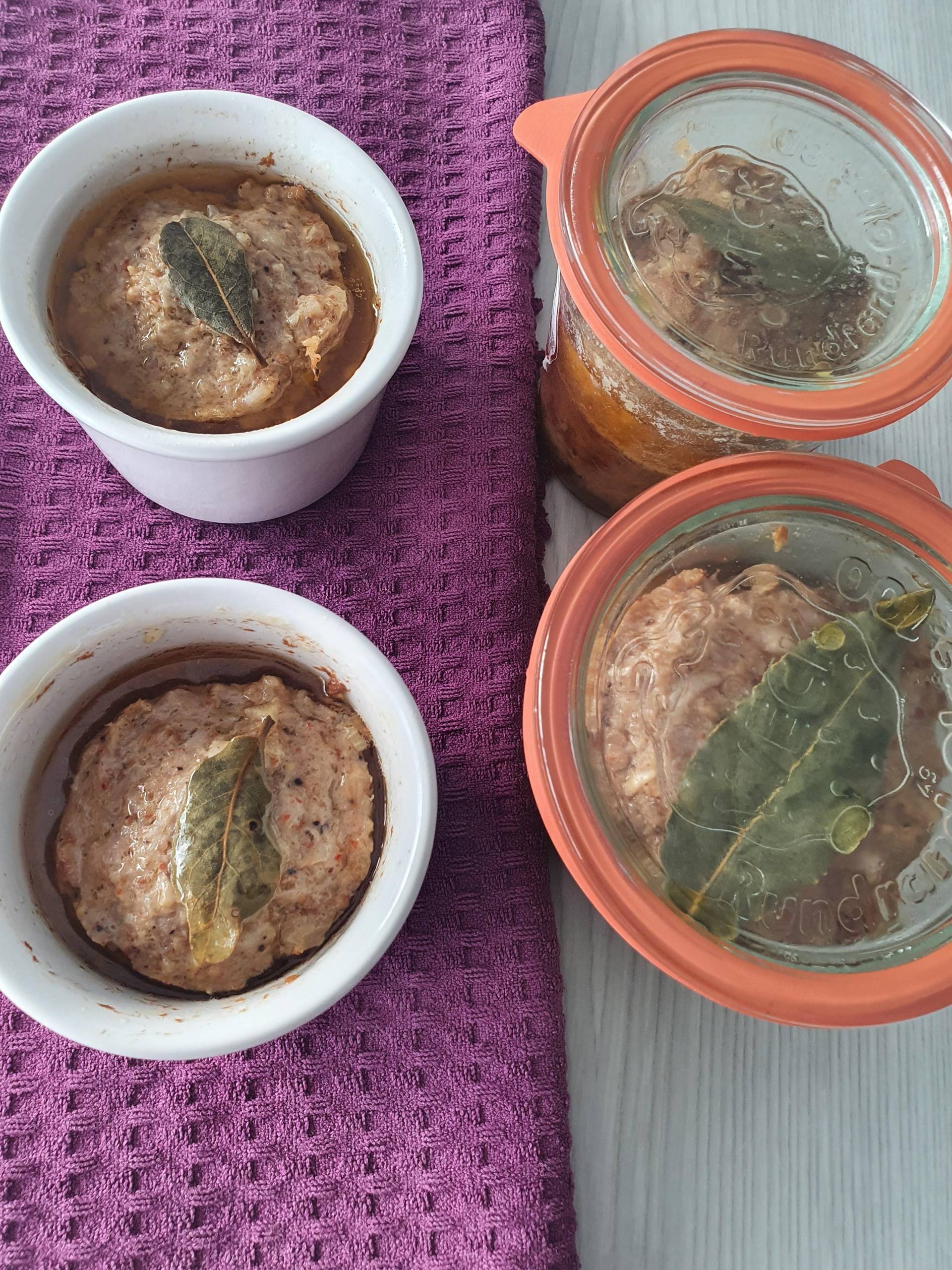 Pâté à l'ail et piment d'Espelette - Recepten Cookeo | Moulinex