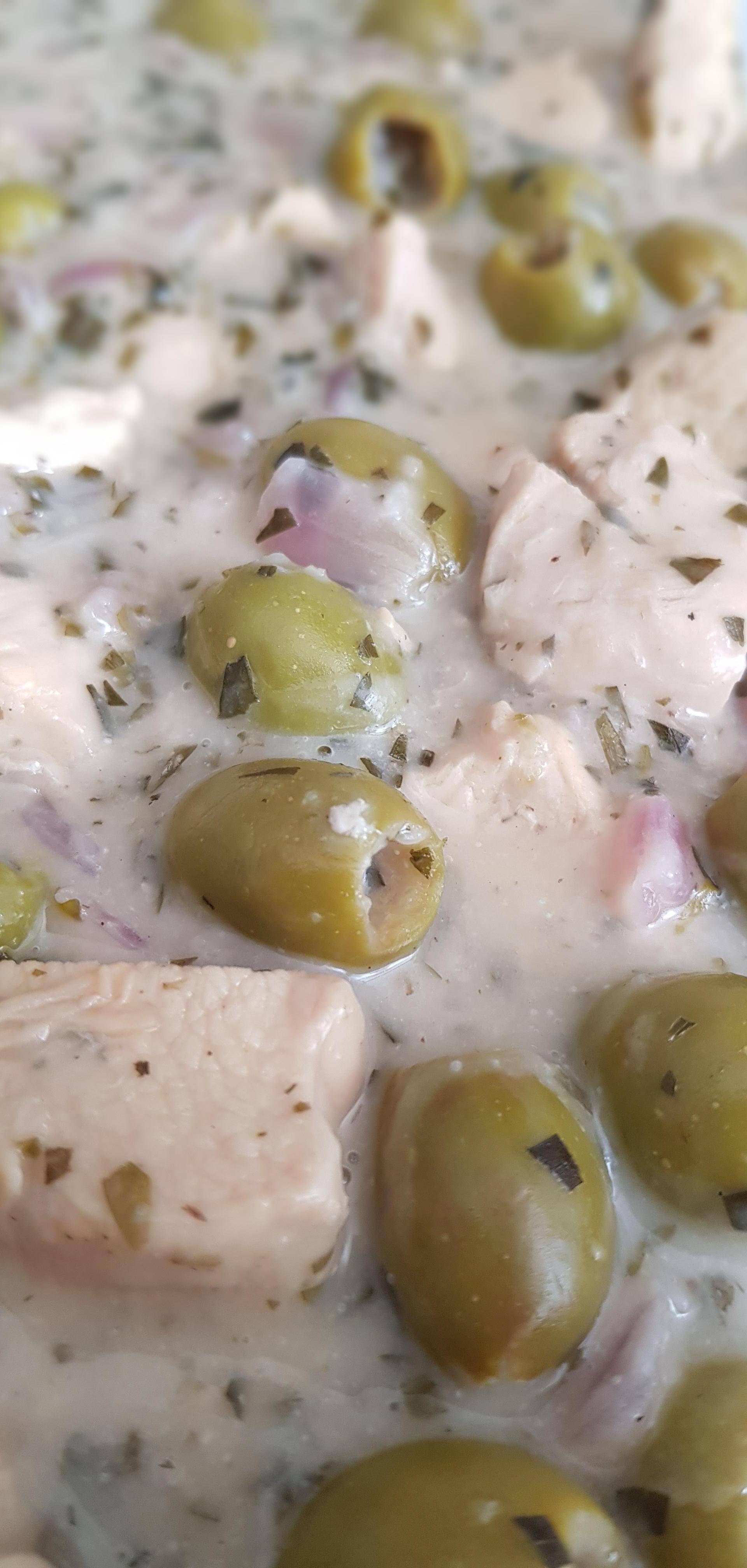 Sauté de poulet à l'estragon et aux olives - Recette Cookeo | Moulinex
