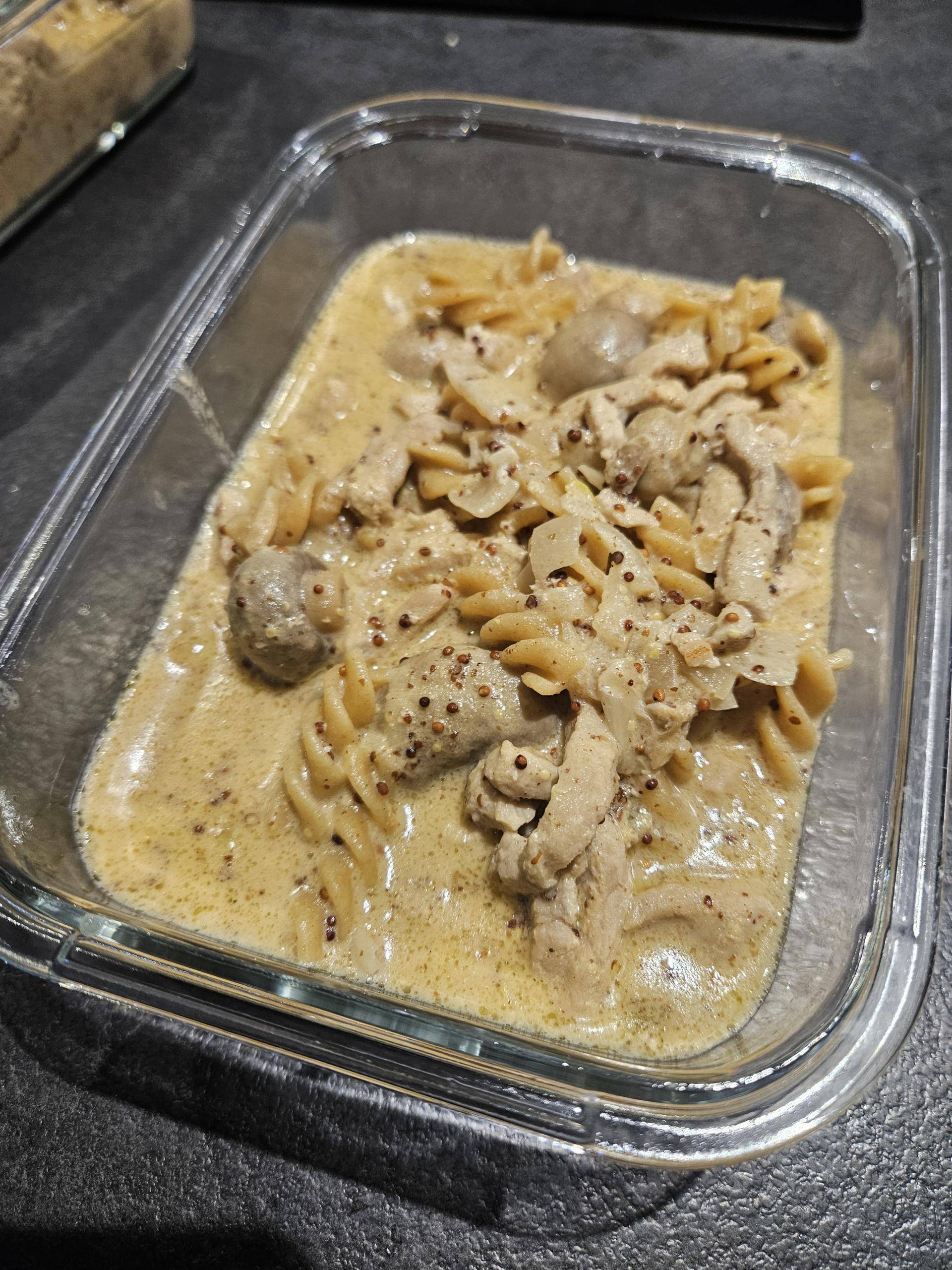 Porc moutarde champignons pâtes - Recette Cookeo | Moulinex