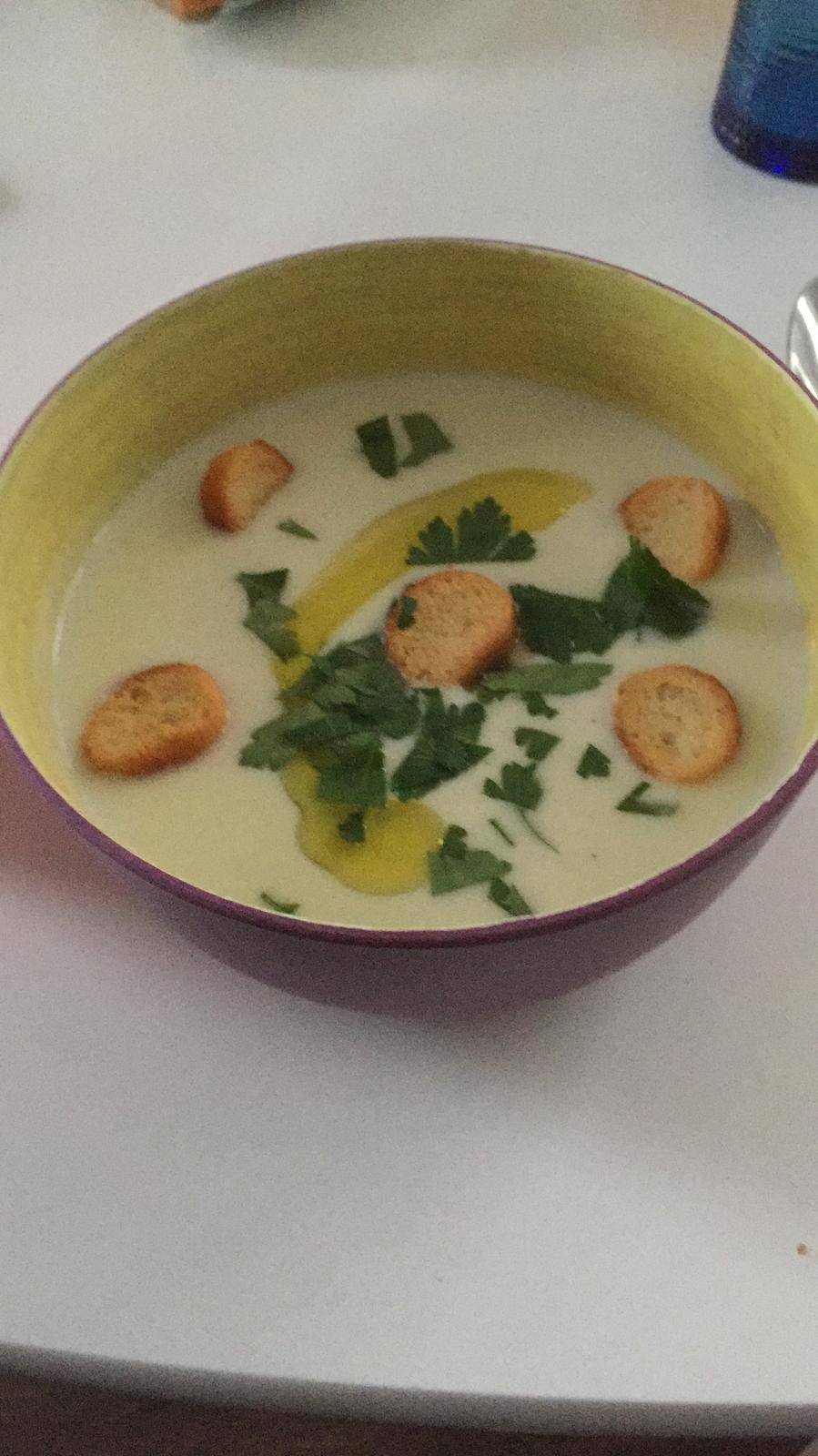 Velouté de chou-fleur et gorgonzola - Recepten Companion Connect XL | Moulinex