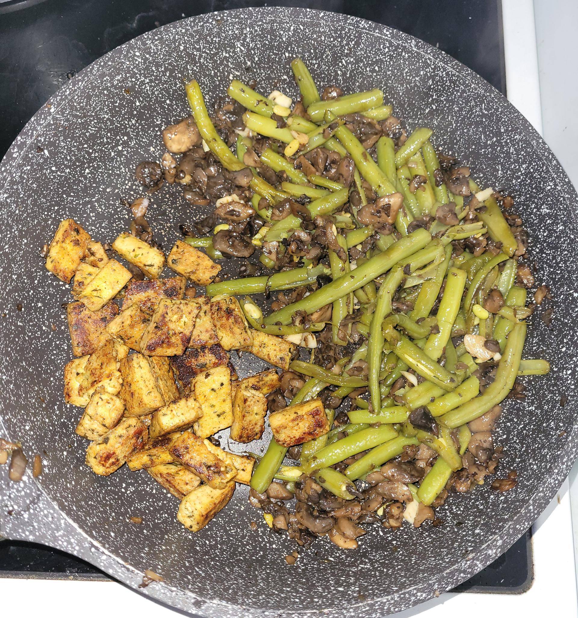 Haricots verts, champignons et tofu curry - Recepten Companion Connect XL | Moulinex