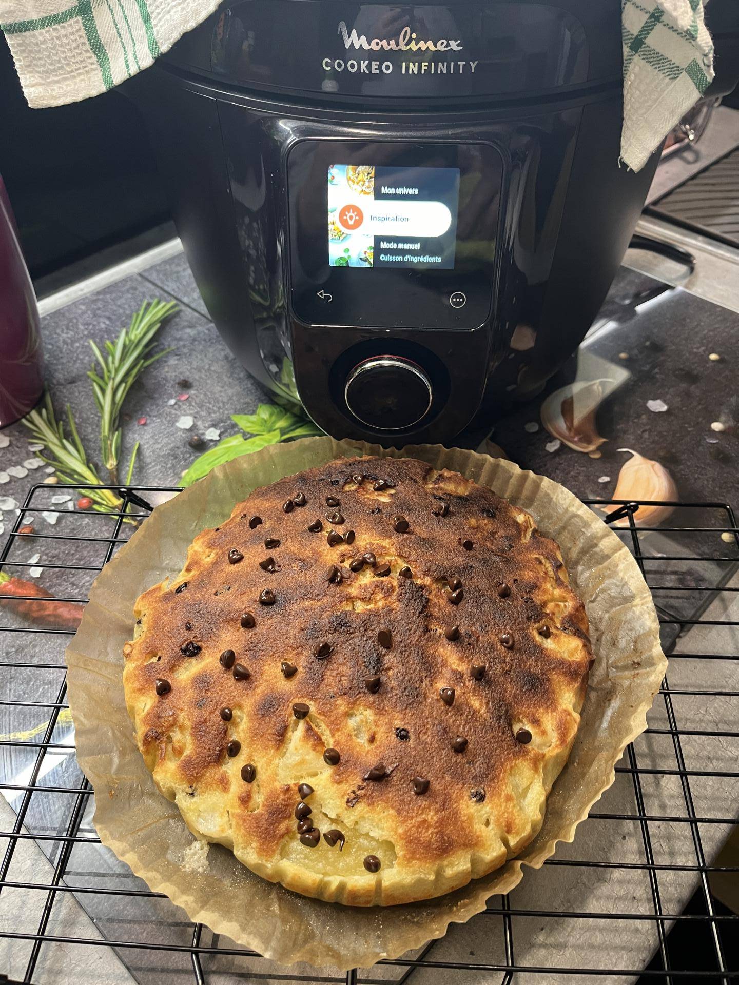 Gâteau moelleux poires pépite de chocolat - Recette Cookeo Infinity Autostir | Moulinex
