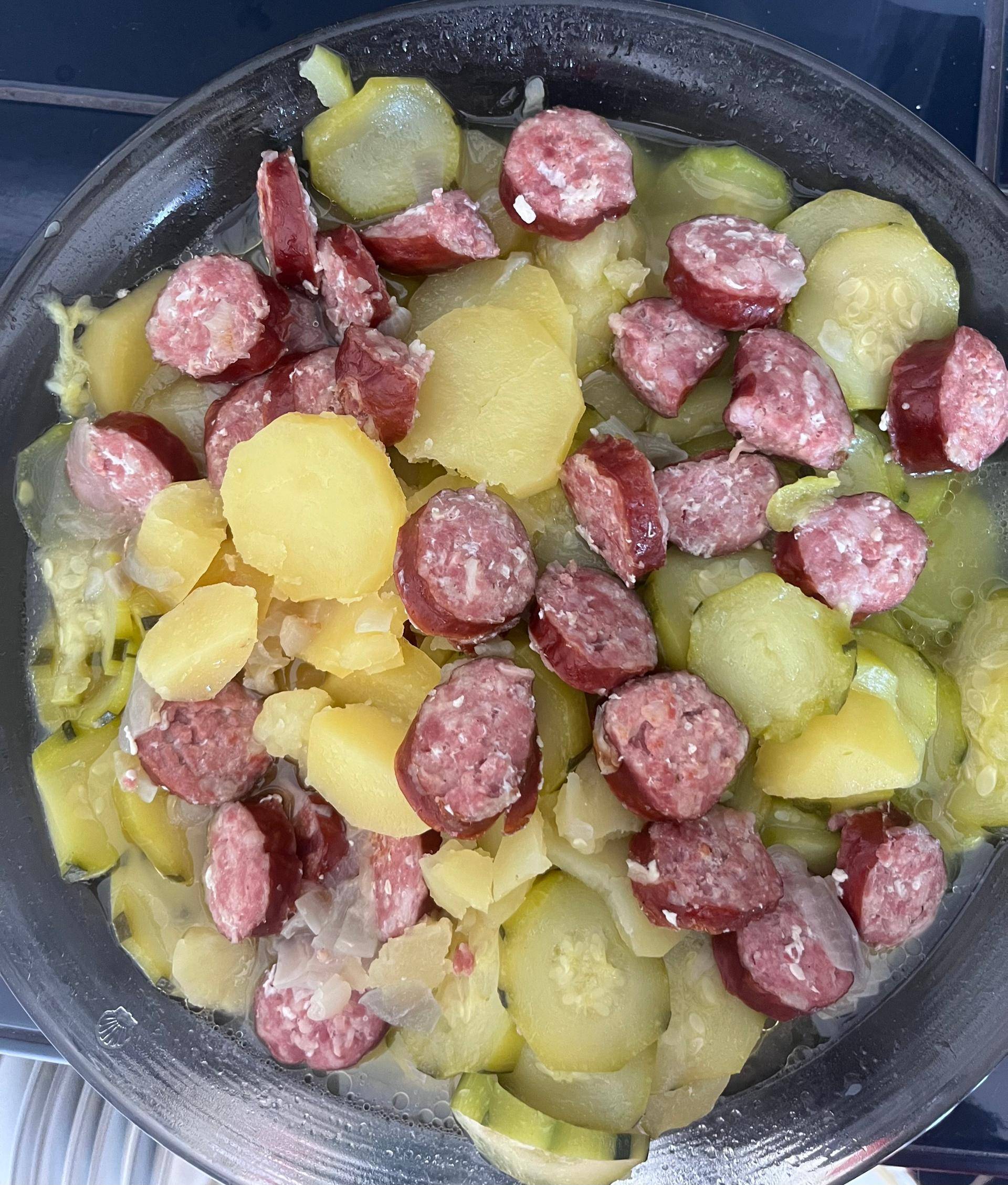 SAUCISSES FUMÉES - COURGETTES - POMMES DE TERRE - Recepten Cookeo V3 | Moulinex