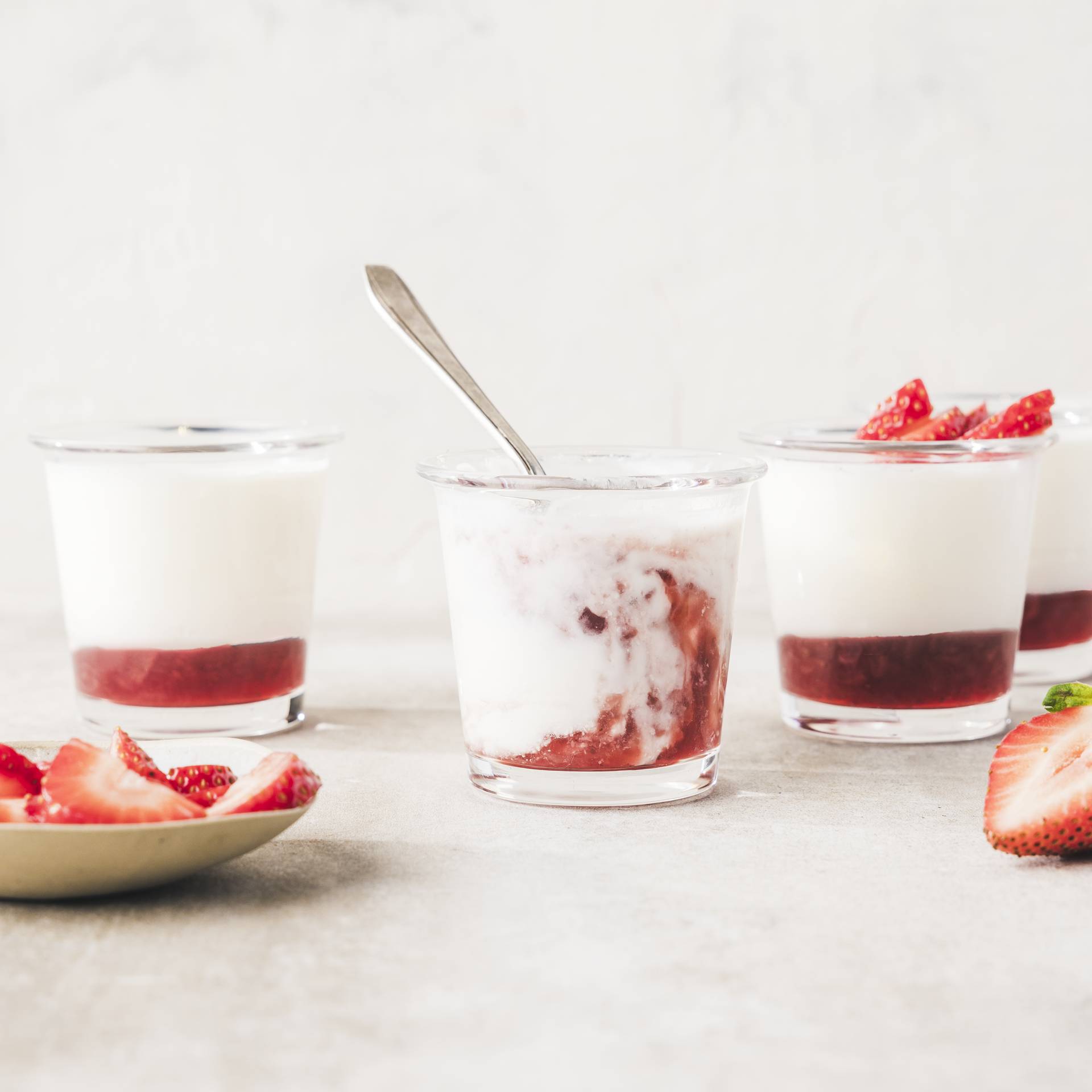 Yaourt à la fraise - Recette Easy fry Silence XL / Essential XL | Moulinex