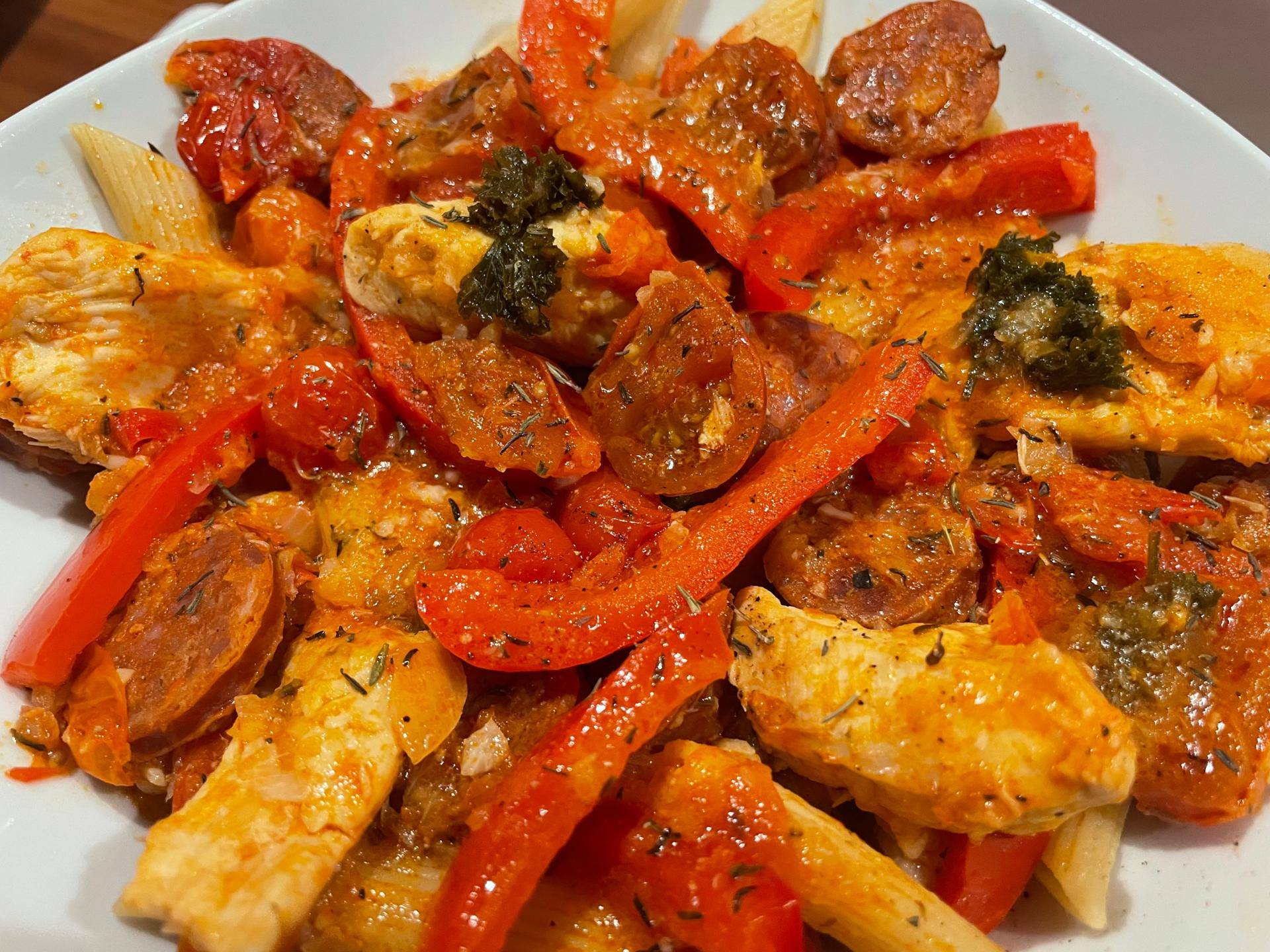 Poulet au poivron et chorizo et tomate cerise - Recepten Companion Connect XL | Moulinex