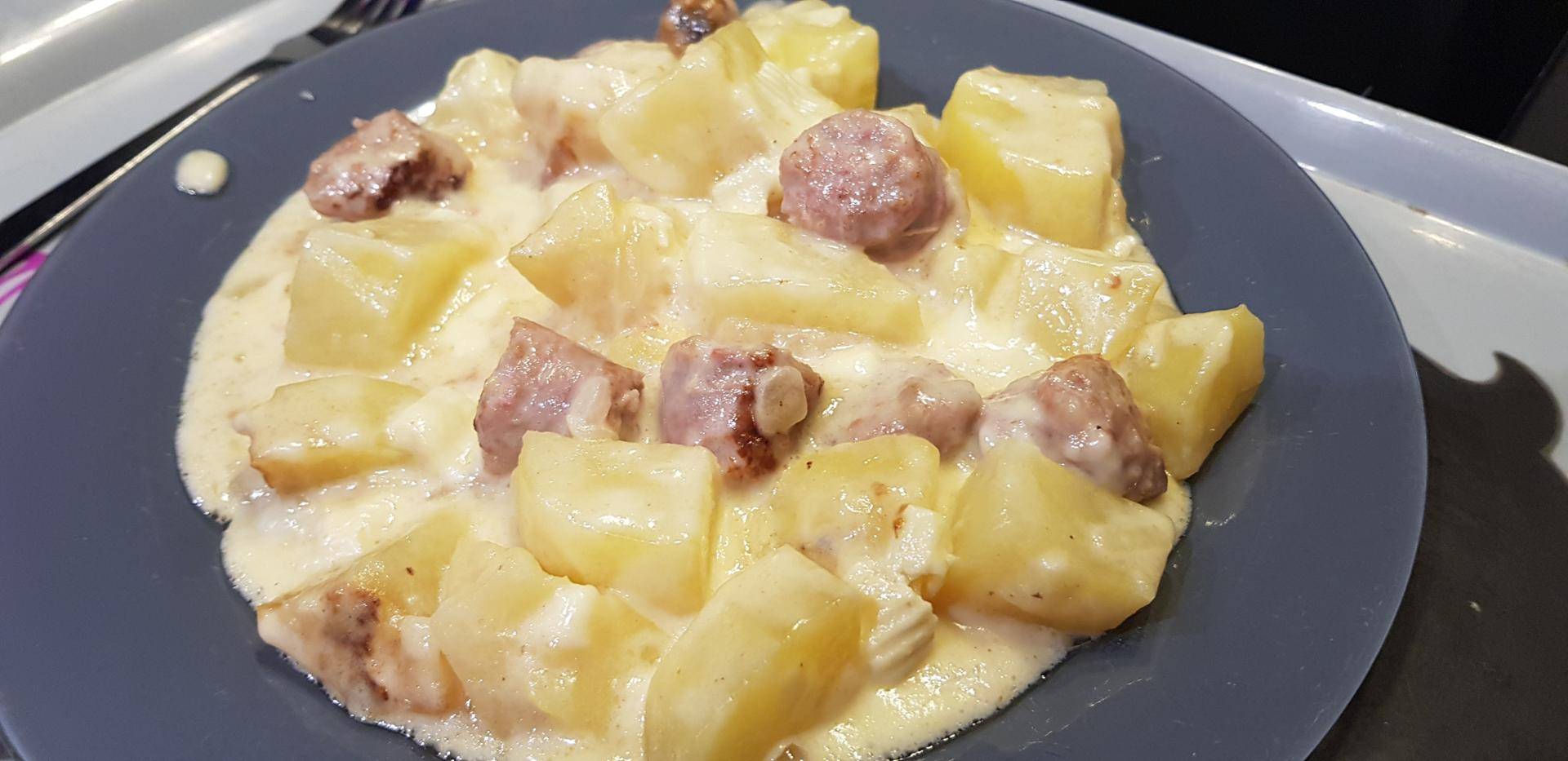 Pomme de terre, saucisse et reblochon - Recepten Cookeo | Moulinex
