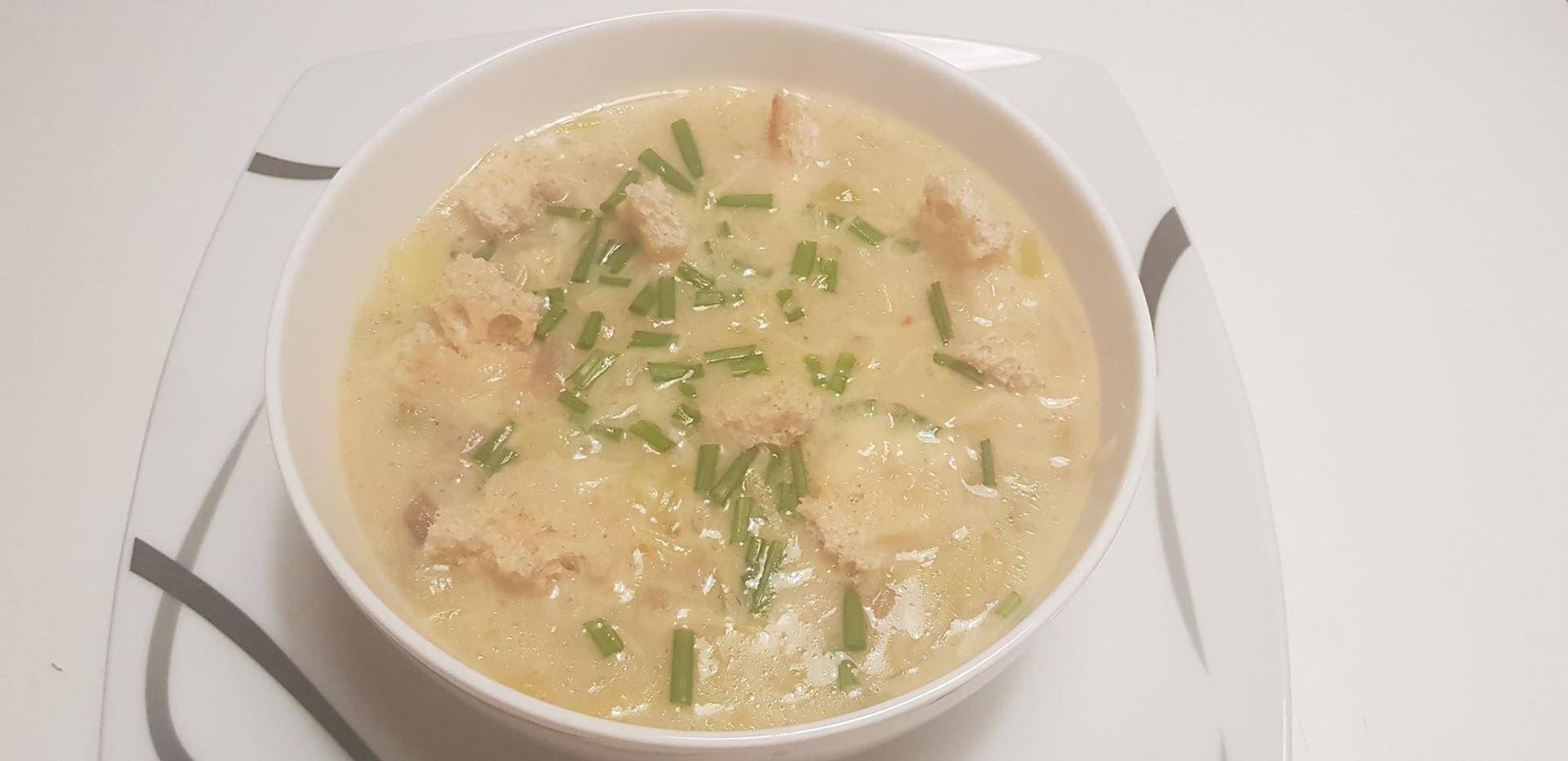 Soupe aux oignons, poireaux et pleurottes - Recepten Cookeo | Moulinex