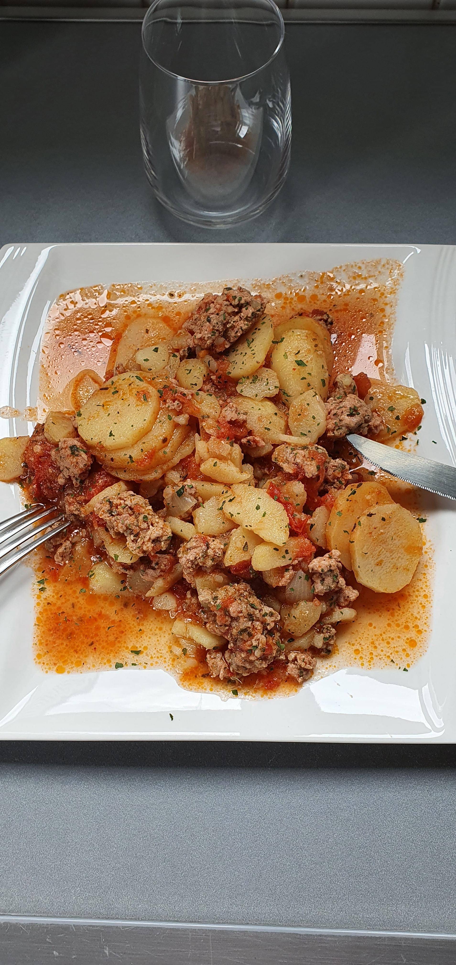 Pommes de terre et farce - Recepten Cookeo | Moulinex