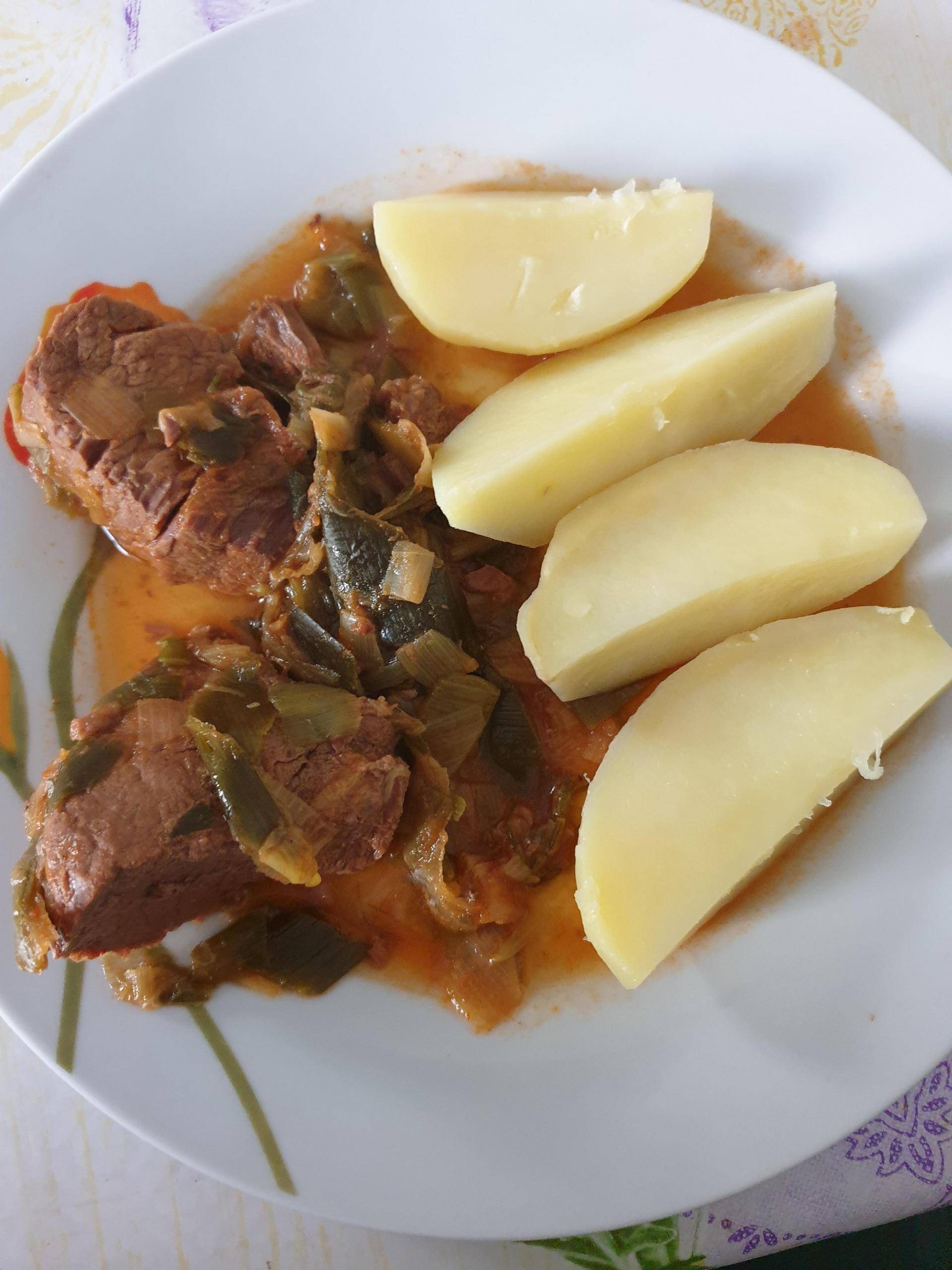 Boeuf braisé aux poireaux - Recepten Cookeo | Moulinex