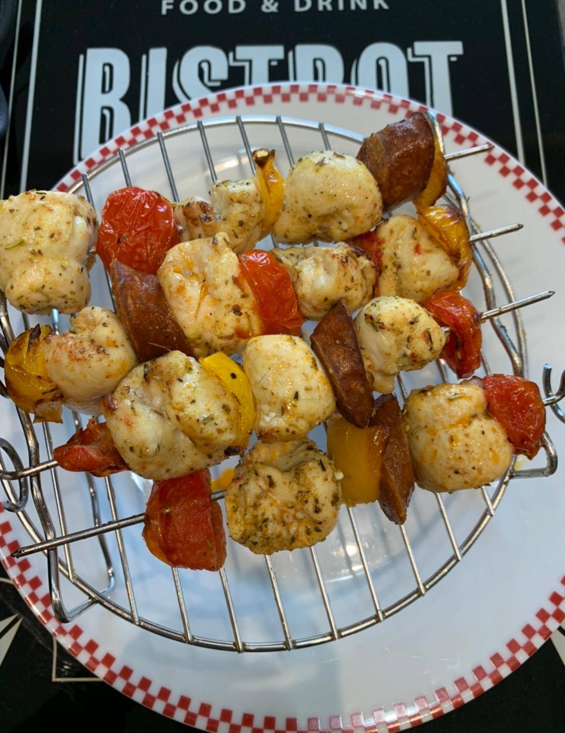 Aiguillette de poulet façon brochettes extra crisp - Recette Cookeo | Moulinex