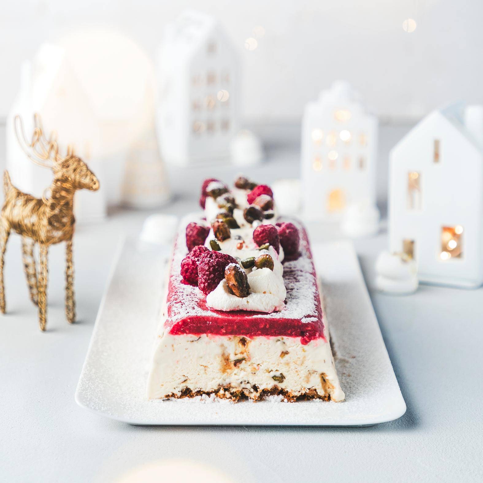 Bûche glacée framboise, chocolat blanc et pistache - Recepten Kitchen Machines Touch/Touch + | Moulinex