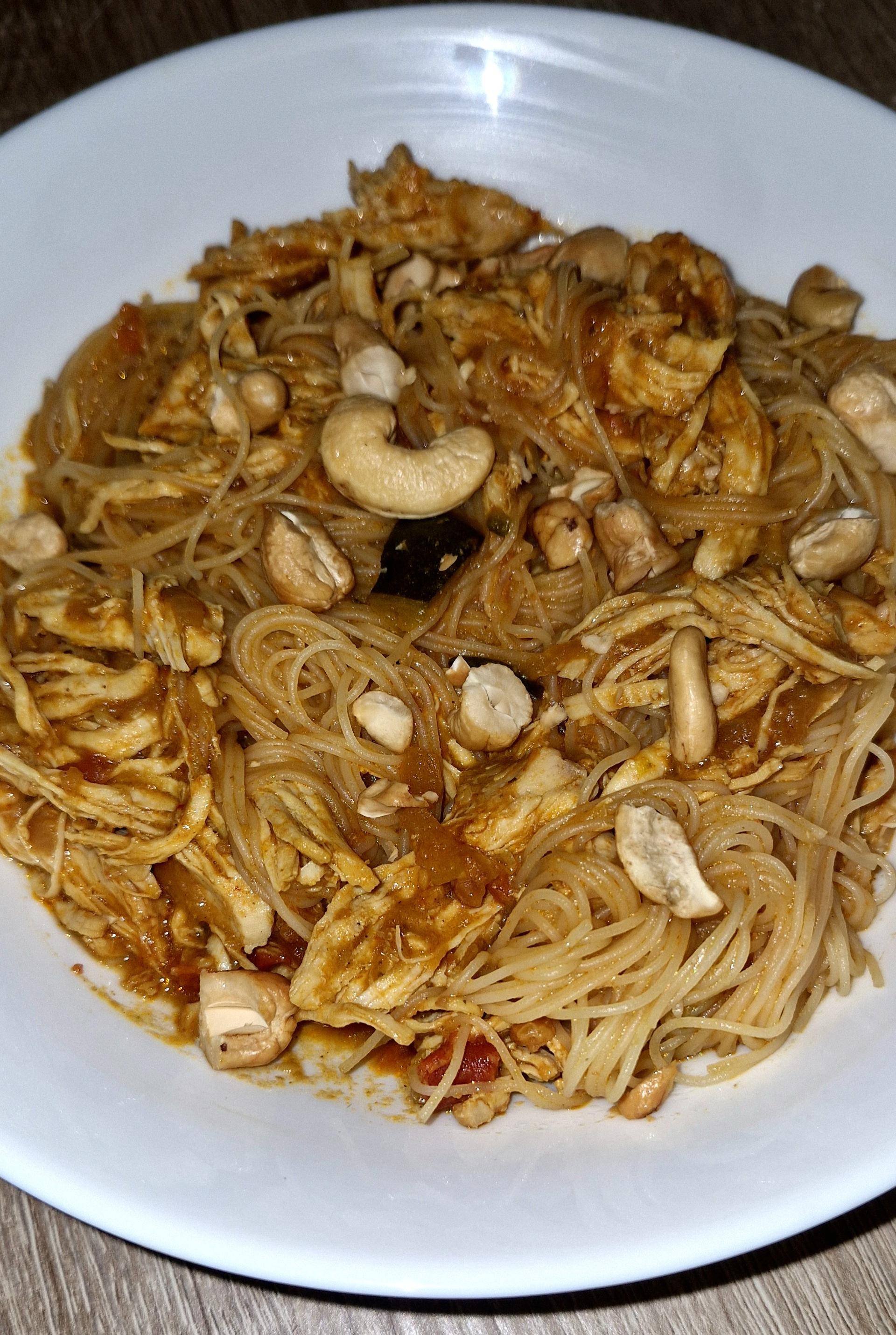 Effiloché de poulet curry-coco - Recette Cookeo | Moulinex