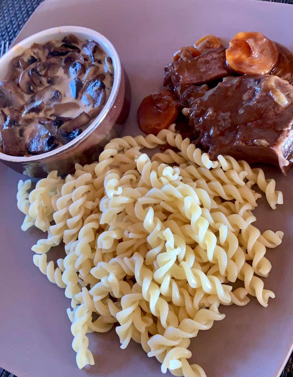 Jarret de boeuf à la Bourguignonne - Recepten Cookeo | Moulinex