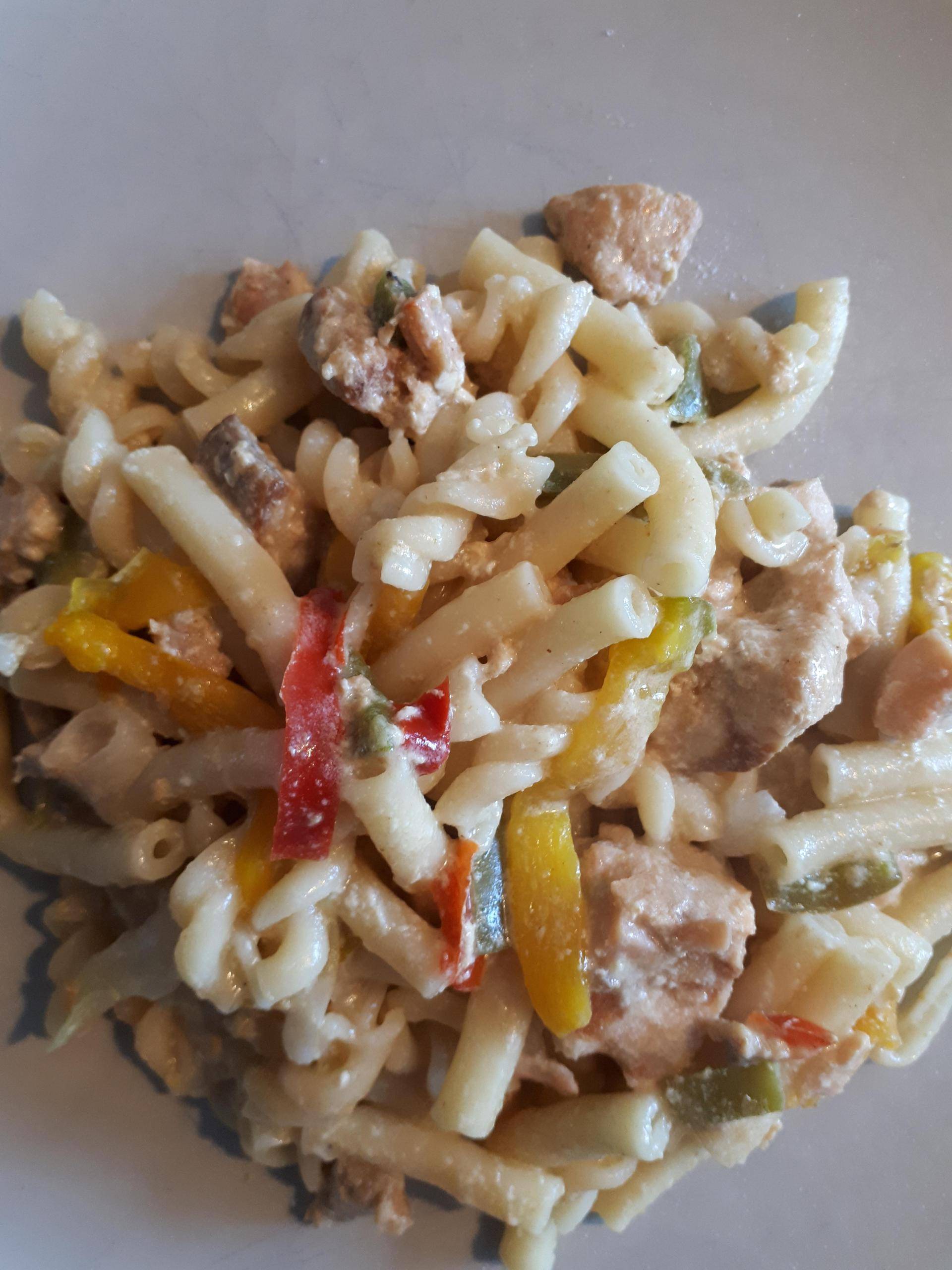 Pâtes au saumon, poivrons et lait de coco - Recepten Cookeo V3 | Moulinex