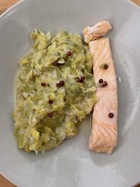 Pavés de saumon et fondue de poireaux - Recepten Cookeo | Moulinex