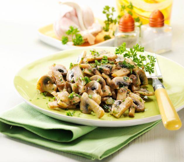 Champignons de Paris en persillade - Recette Companion Connect XL | Moulinex