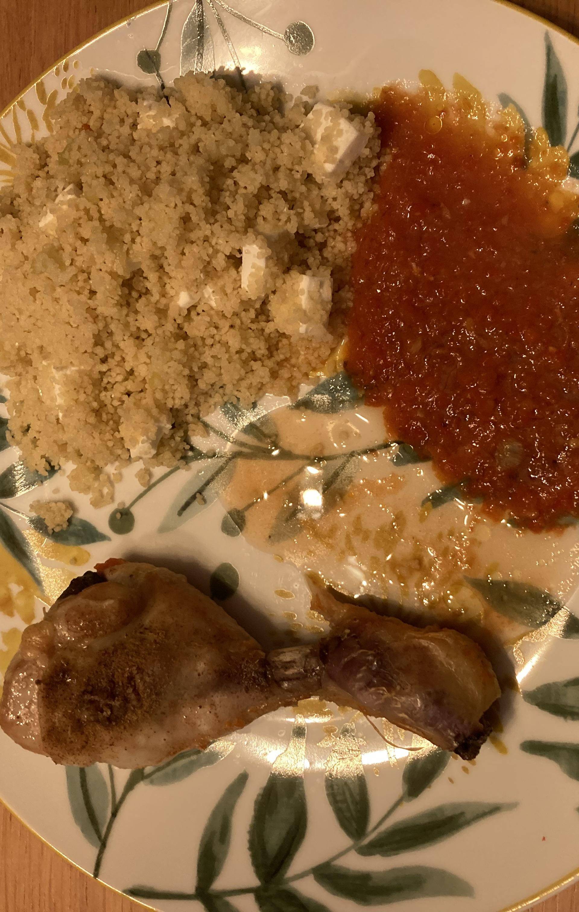 Poulet à la sauce poivrons rouge et couscous courgette et Feta - Recette Companion Connect XL | Moulinex