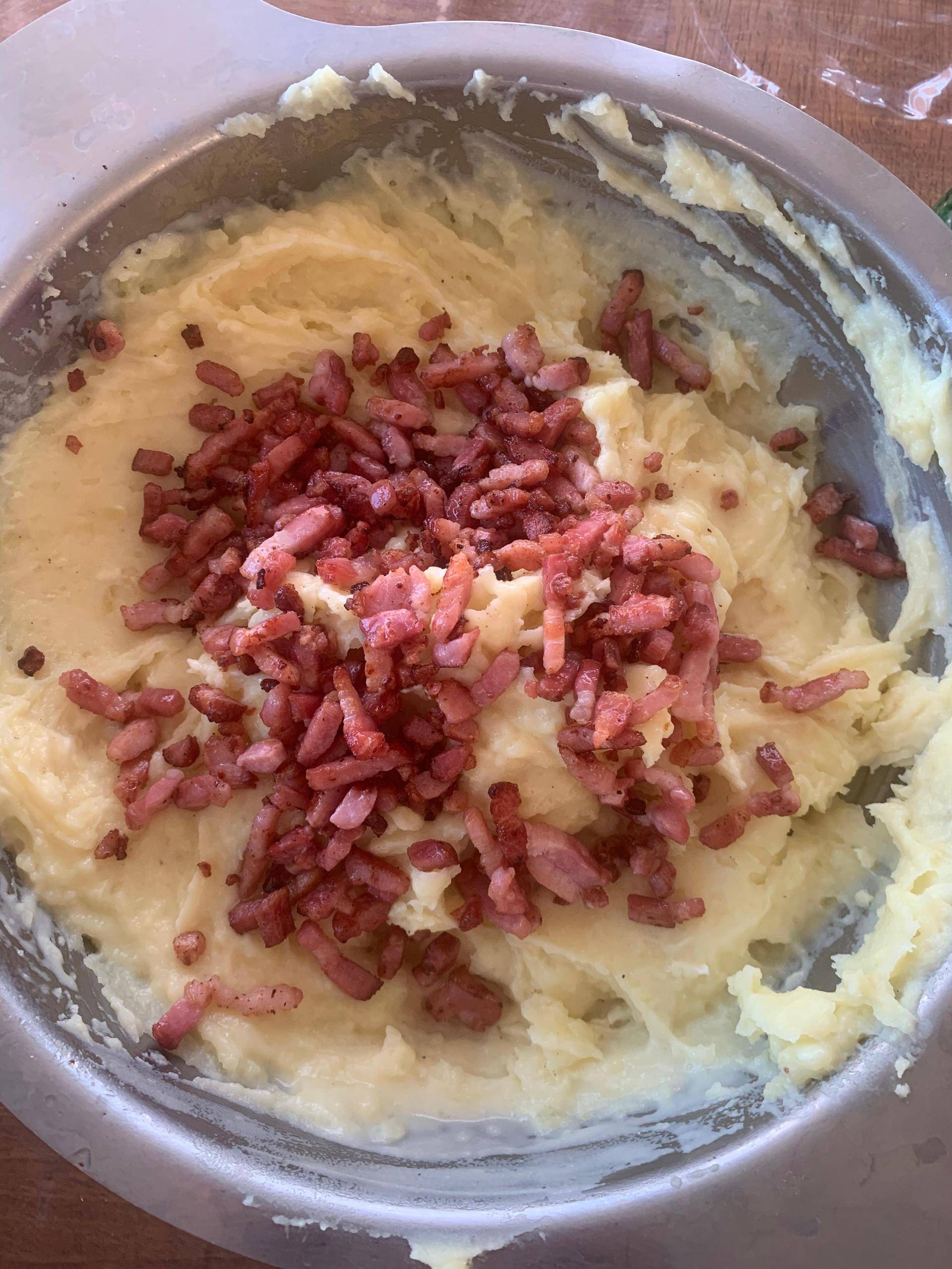 PURÉE CAMEMBERT LARDONS - Recepten Cookeo V3 | Moulinex