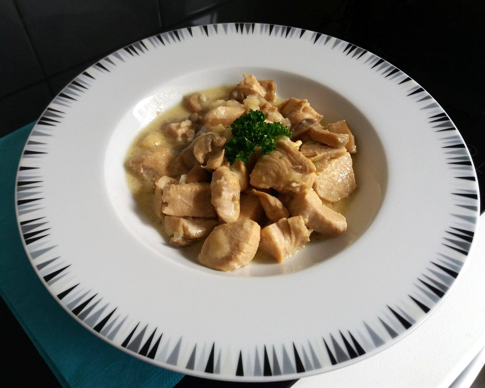 Escalope de poulet aux champignons et au Riesling - Recette Cookeo | Moulinex