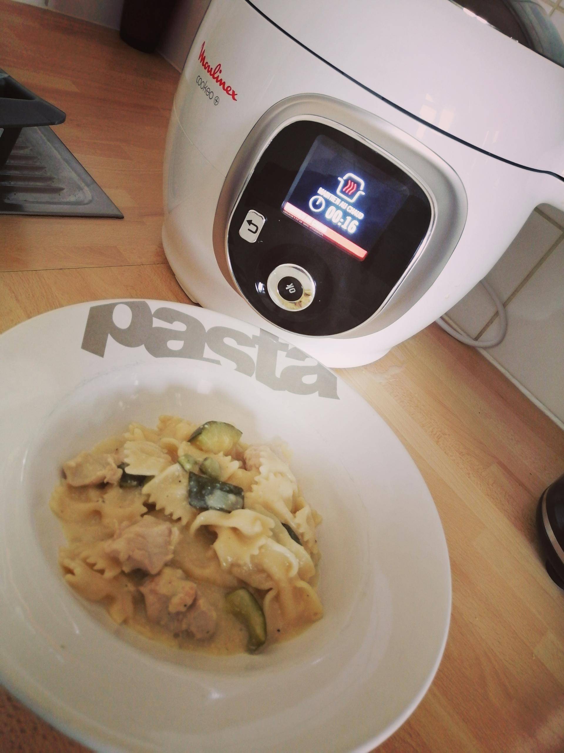 Farfalles poulet courgette - Recette Cookeo | Moulinex