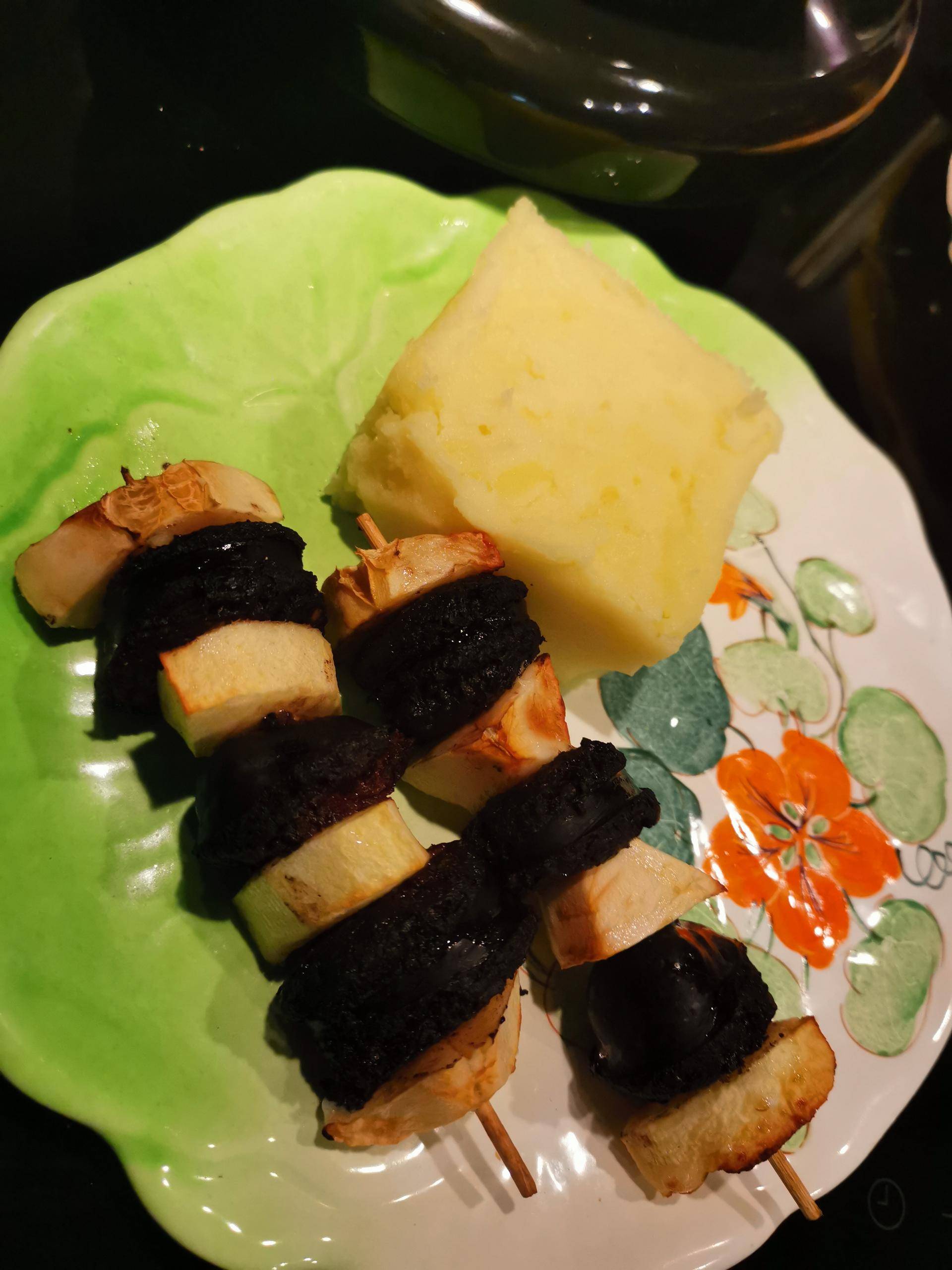 Brochettes de Boudin noir aux pommes - Recepten Cookeo V3 | Moulinex